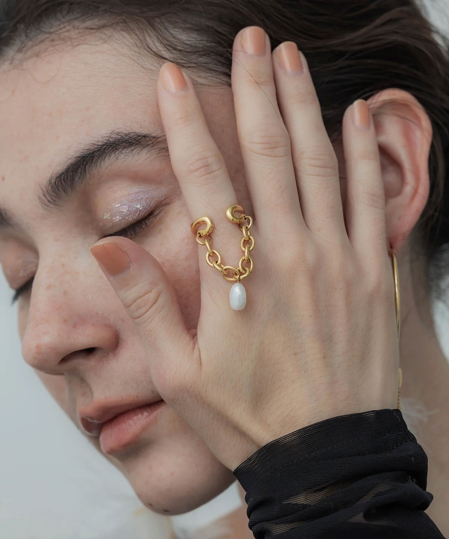 loni/IVY PEARL CHAIN RING