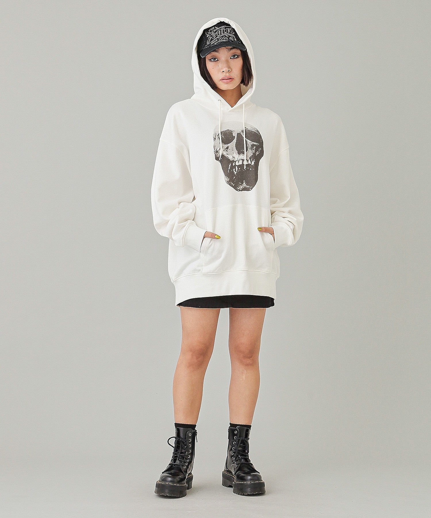 X-girl x HYSTERIC GLAMOUR SCULL AND BERRY HOODIE