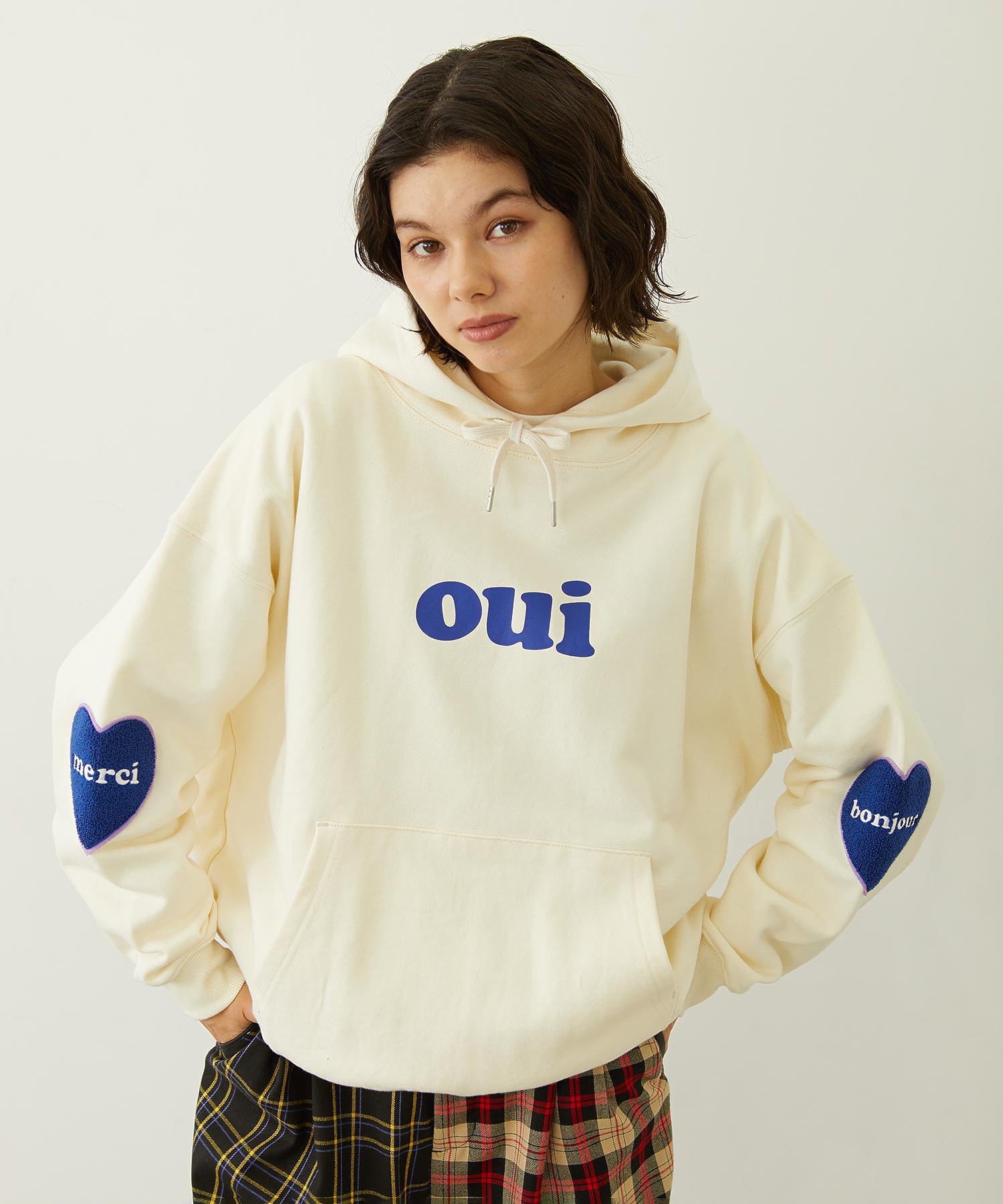 HEART ELBOW PATCH SWEAT HOODIE