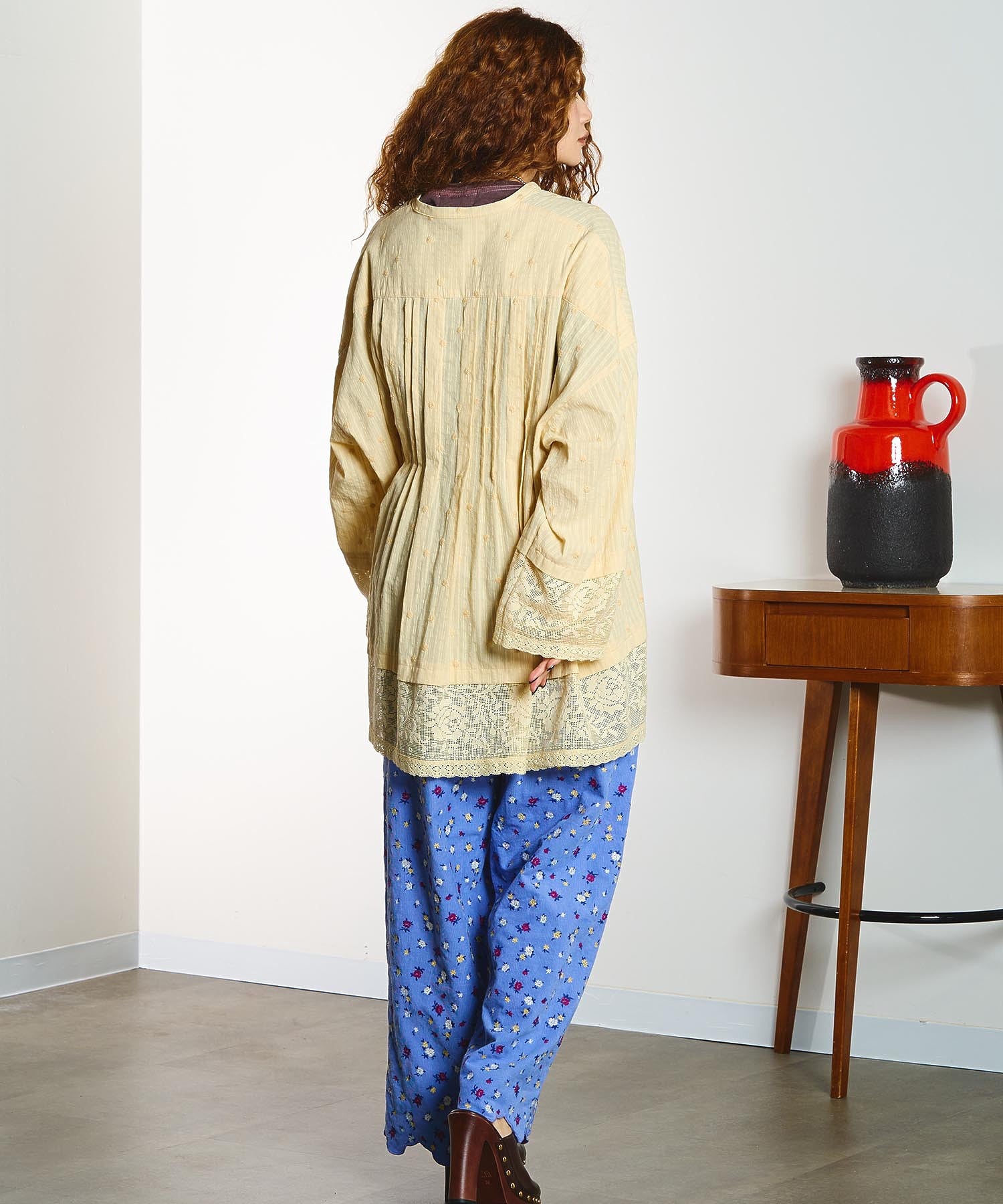 【ROSE BUD別注】INDIA IS BEAUTIFUL and ROSE BUD/CORDUROY FLORAL EMBROIDERY PANTS