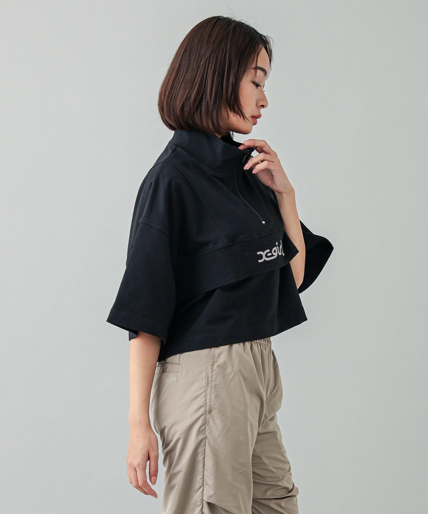 CROPPED ANORAK TOP