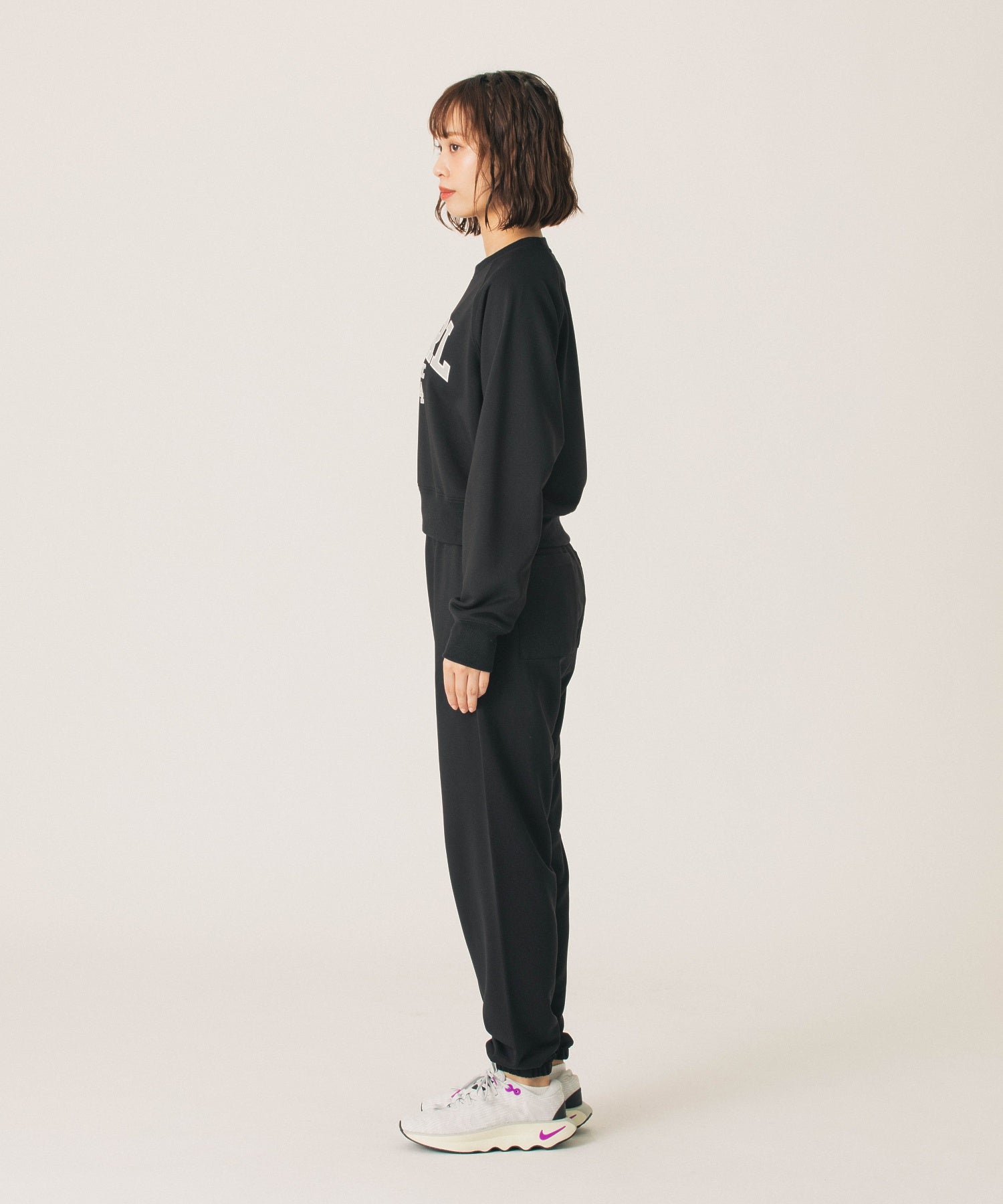 SWEAT PANTS
