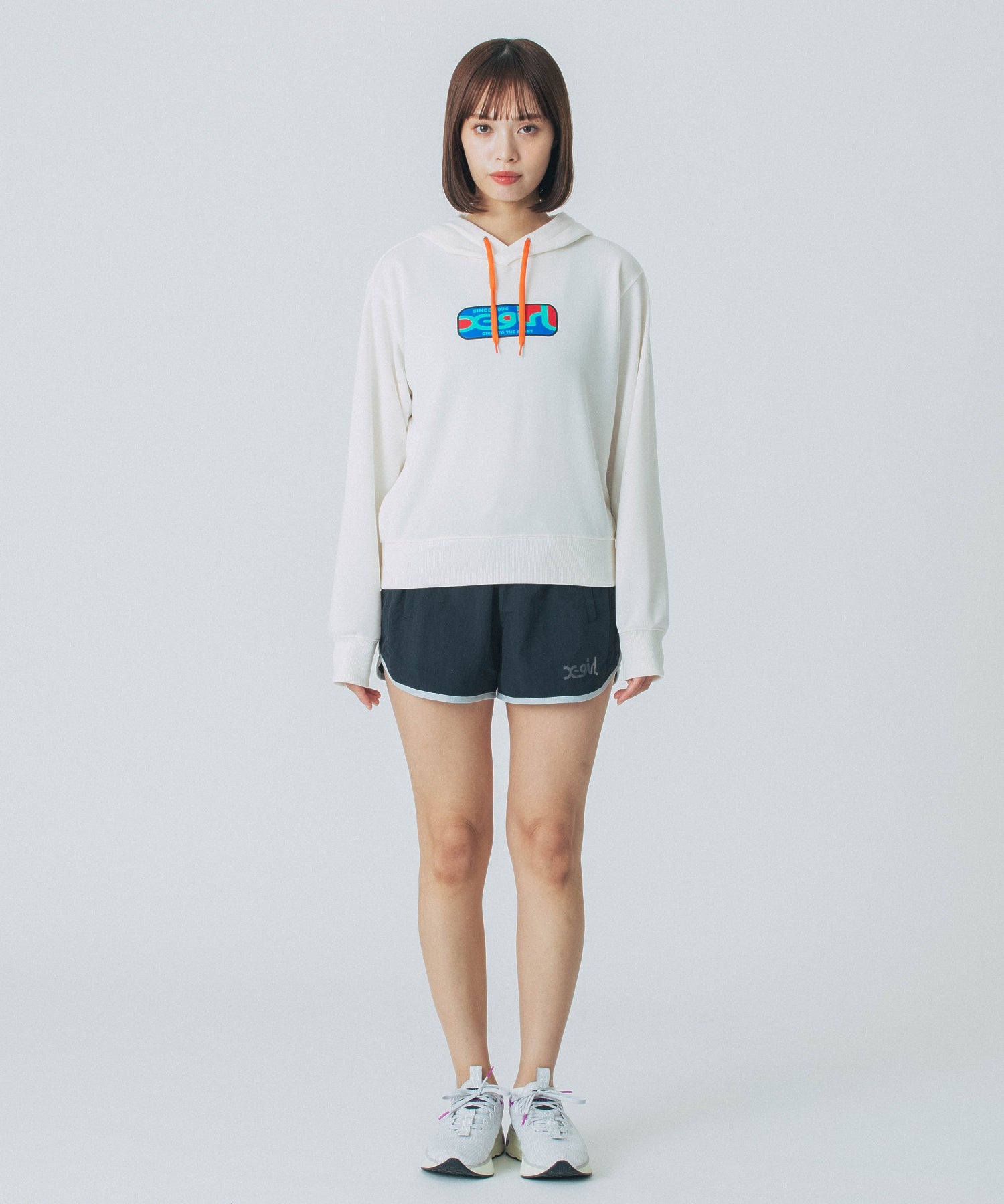 SHORT HOODIE SWEATSHIRT