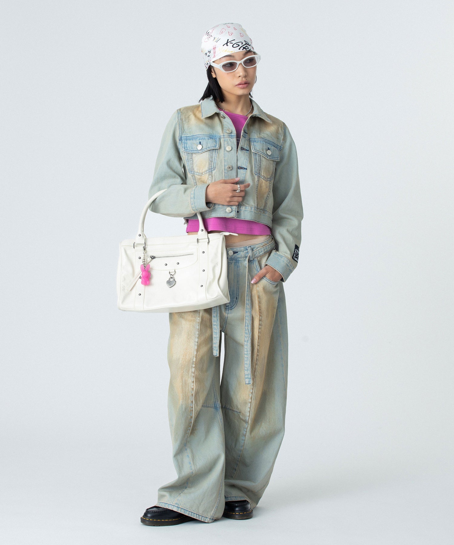 SPRAY AND CURSIVE SCRIPT LOGO S/S BABY TEE