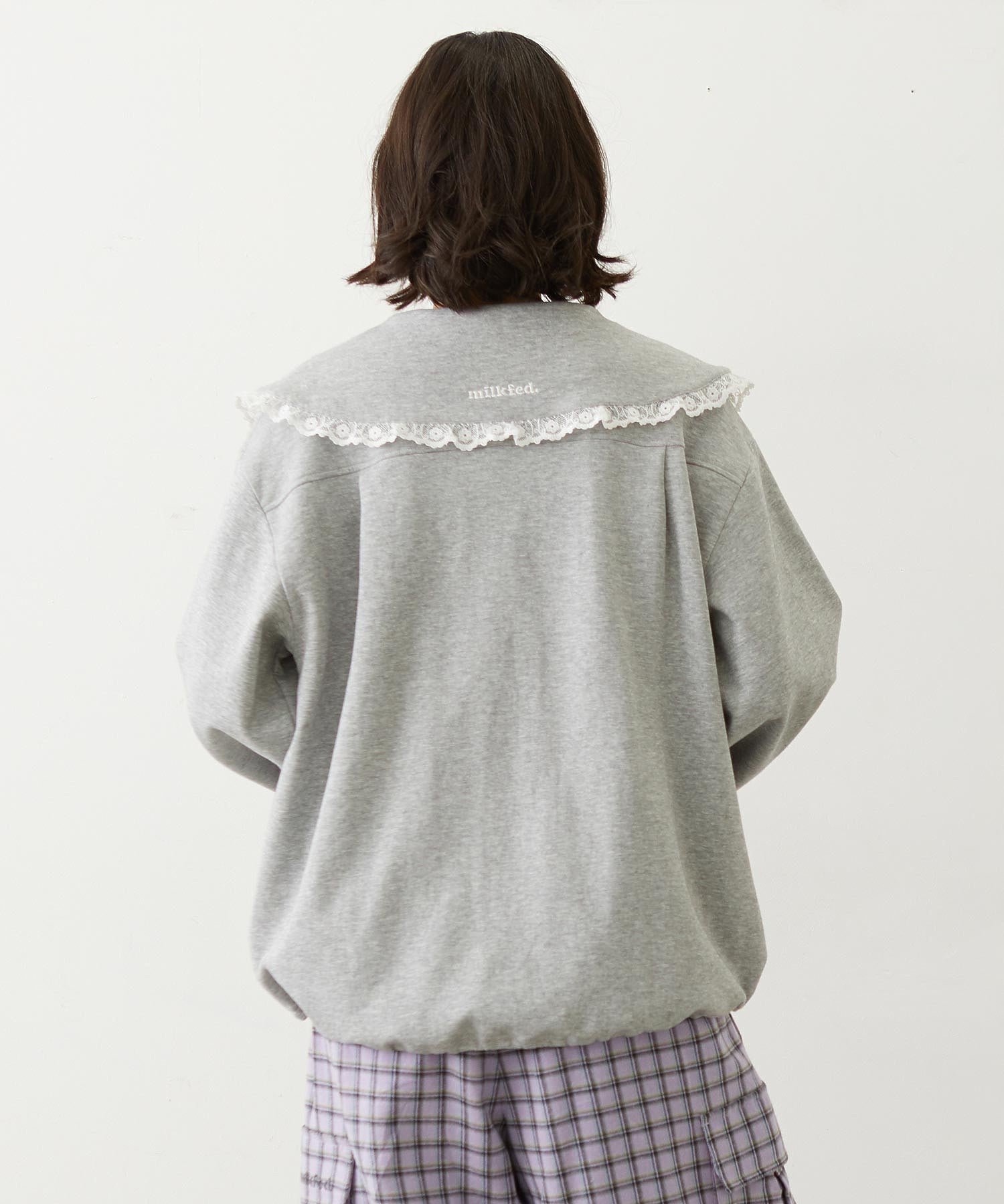 BIG COLLAR LACE JACKET