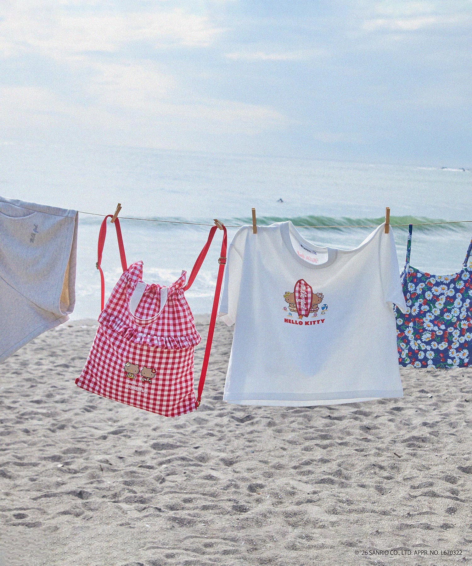 MILKFED. × HELLO KITTY SUN-KISSED F2F DRAWSTRING BAG