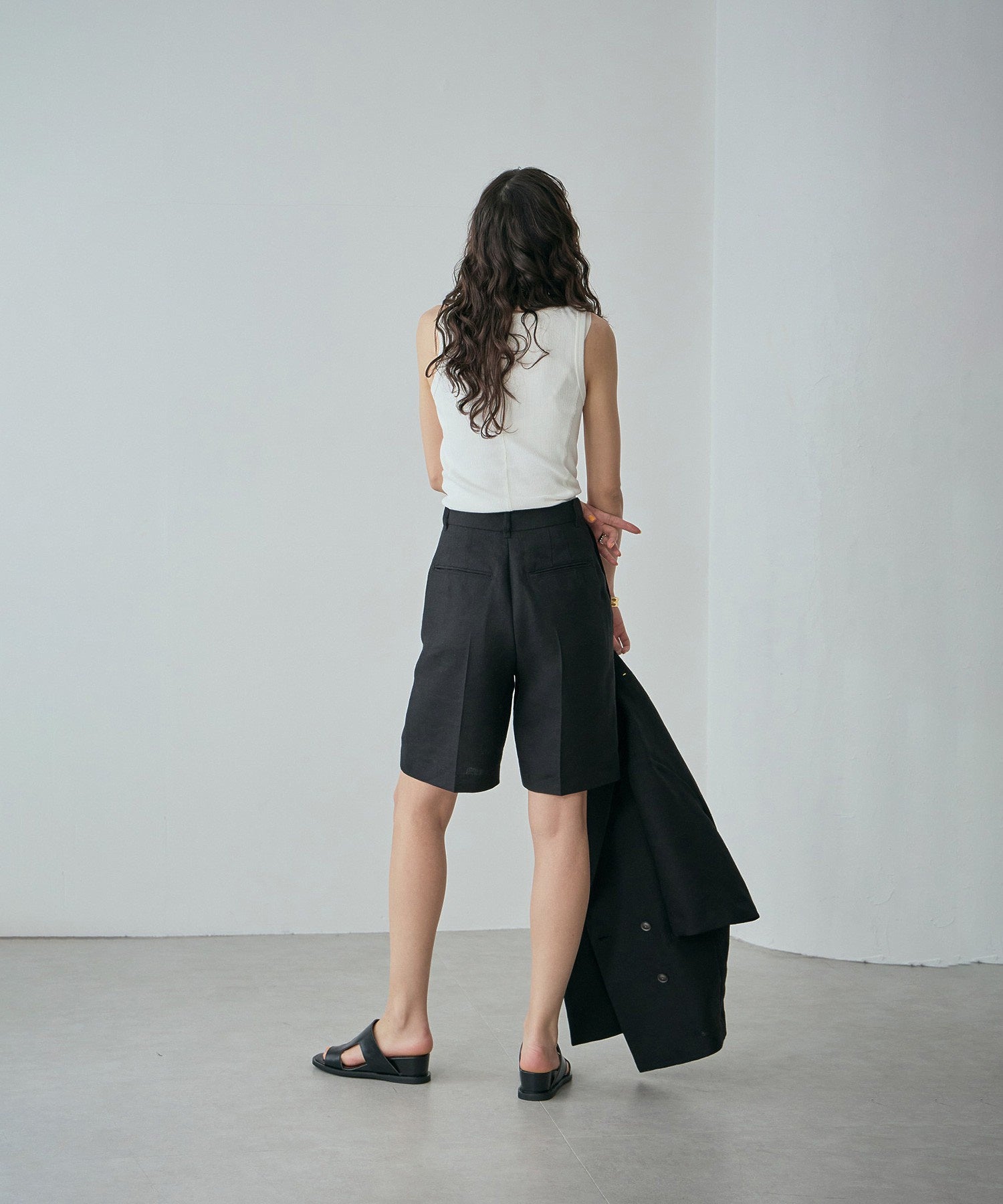ショートパンツ