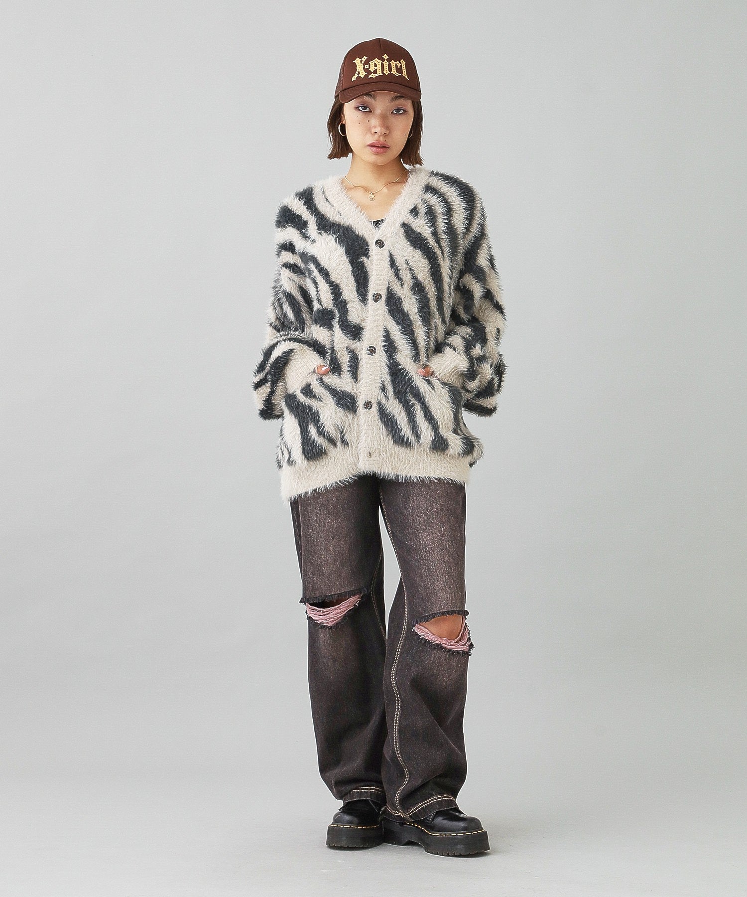 ZEBRA KNIT CARDIGAN