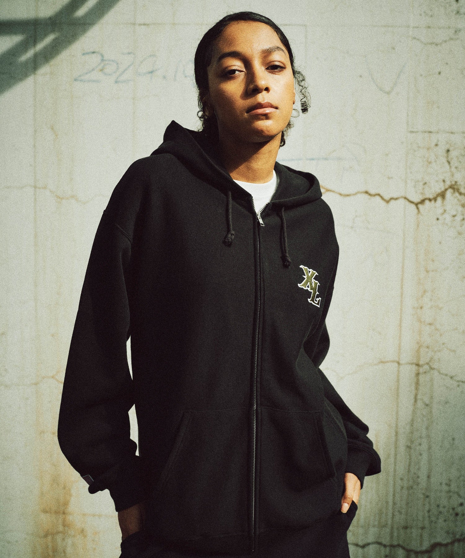 XLARGE×Champion ZIP UP HOODED SWEATSHIRT
