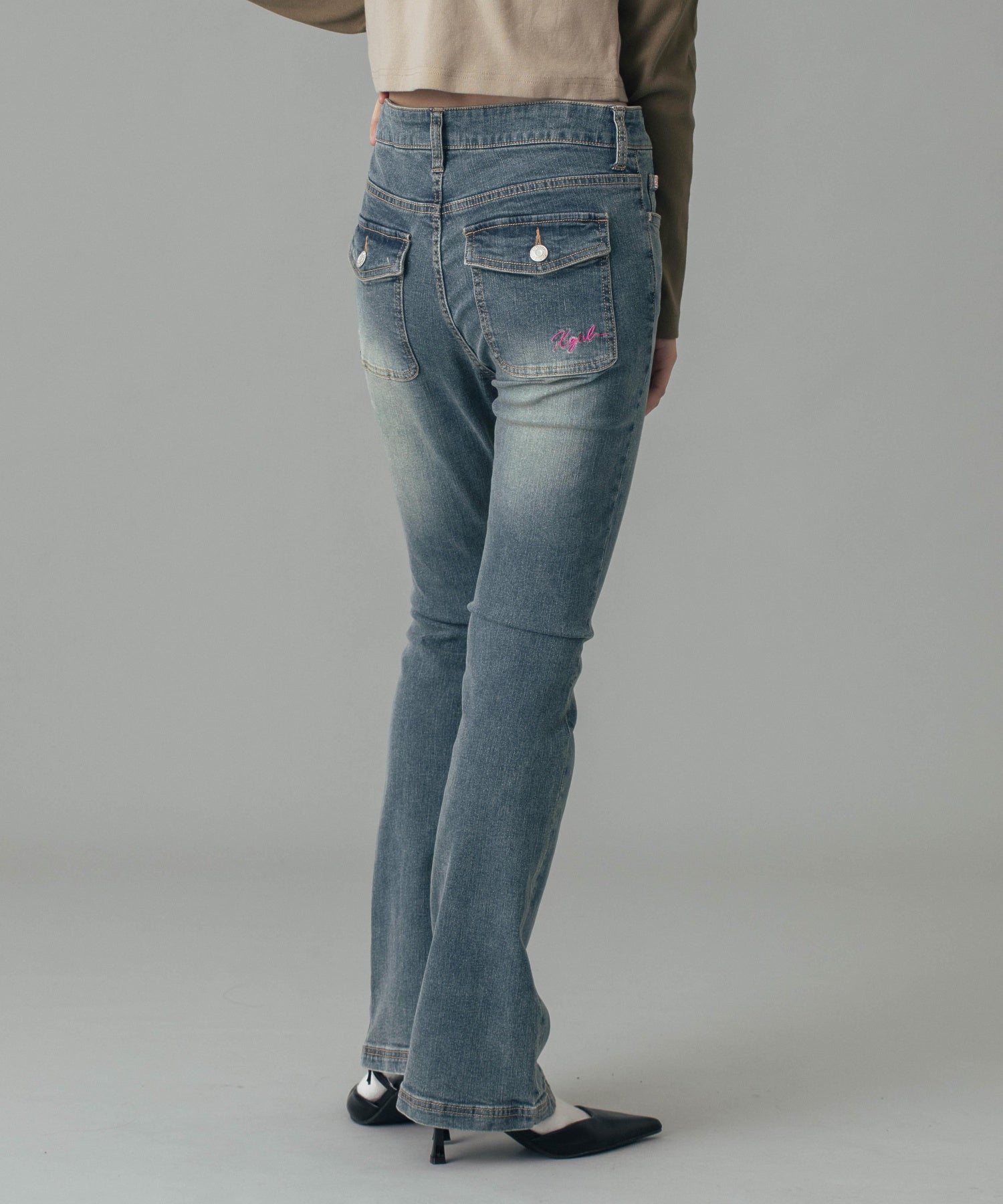 LOW RISE FLARE SKINNY DENIM PANTS