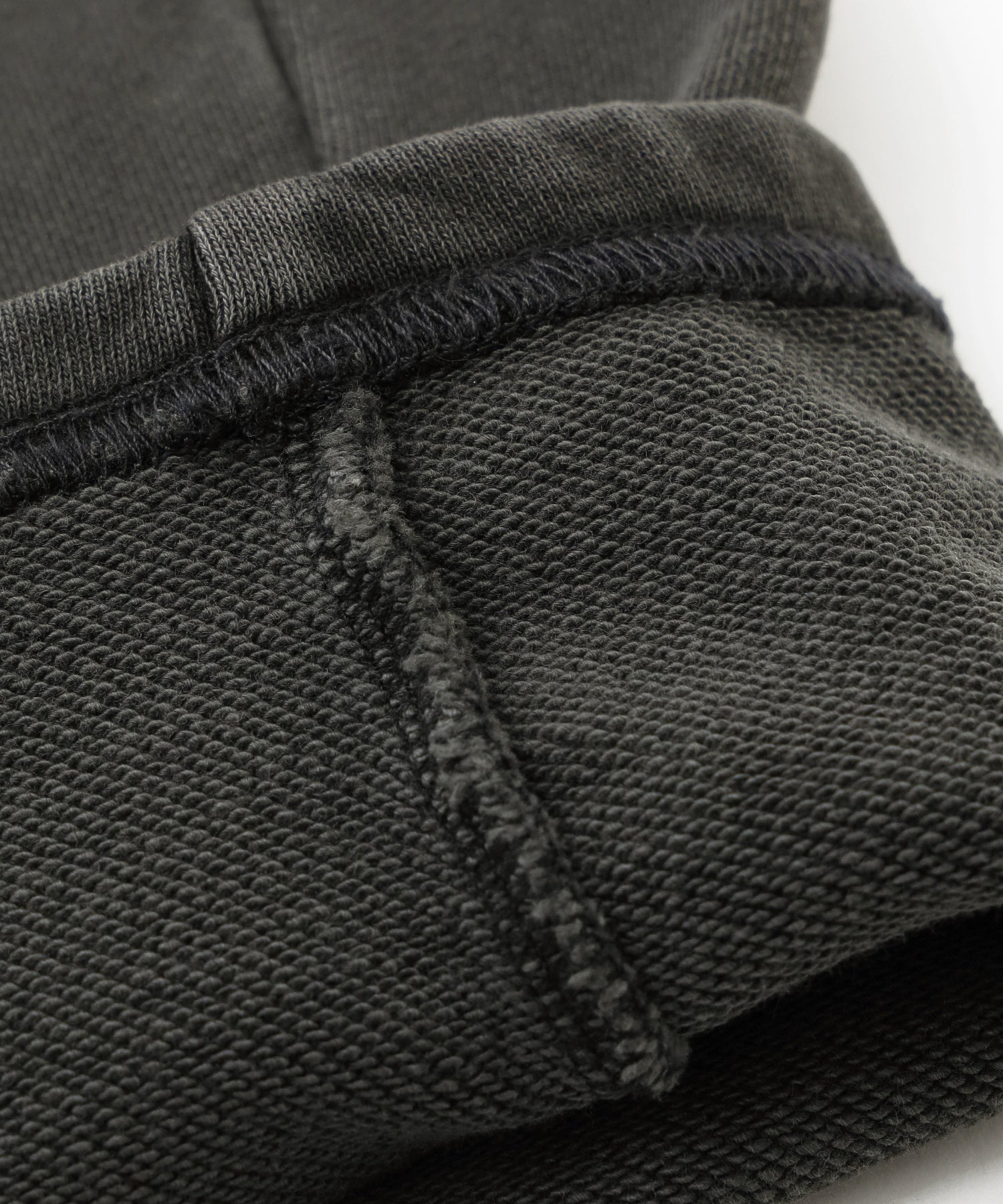 PIGMENT DYED FACE AND LOGO SQUARE PATCH SWEATPANTS