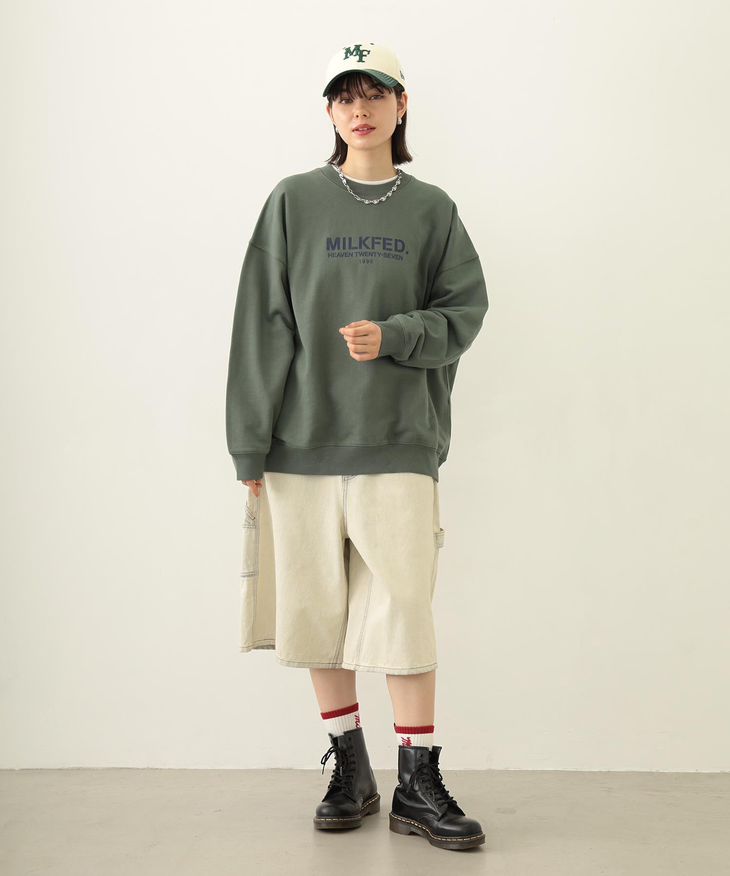 STENCIL LOGO WIDE CREW SWEAT TOP