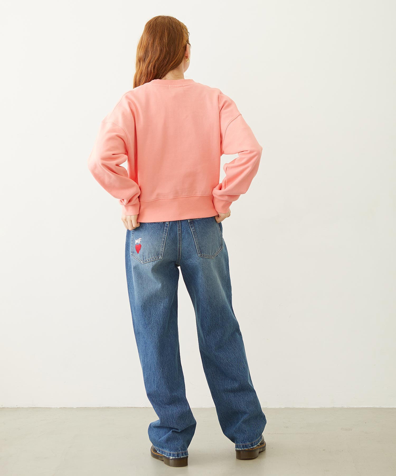 STITCHED HEART LOGO SHORT CREW SWEAT