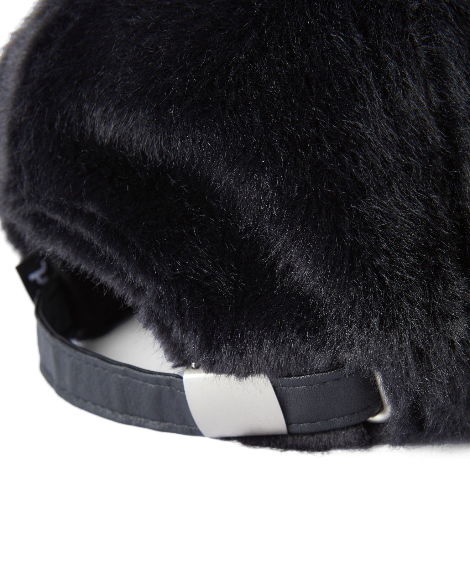 EMBROIDERED XG LOGO FUZZY CAP