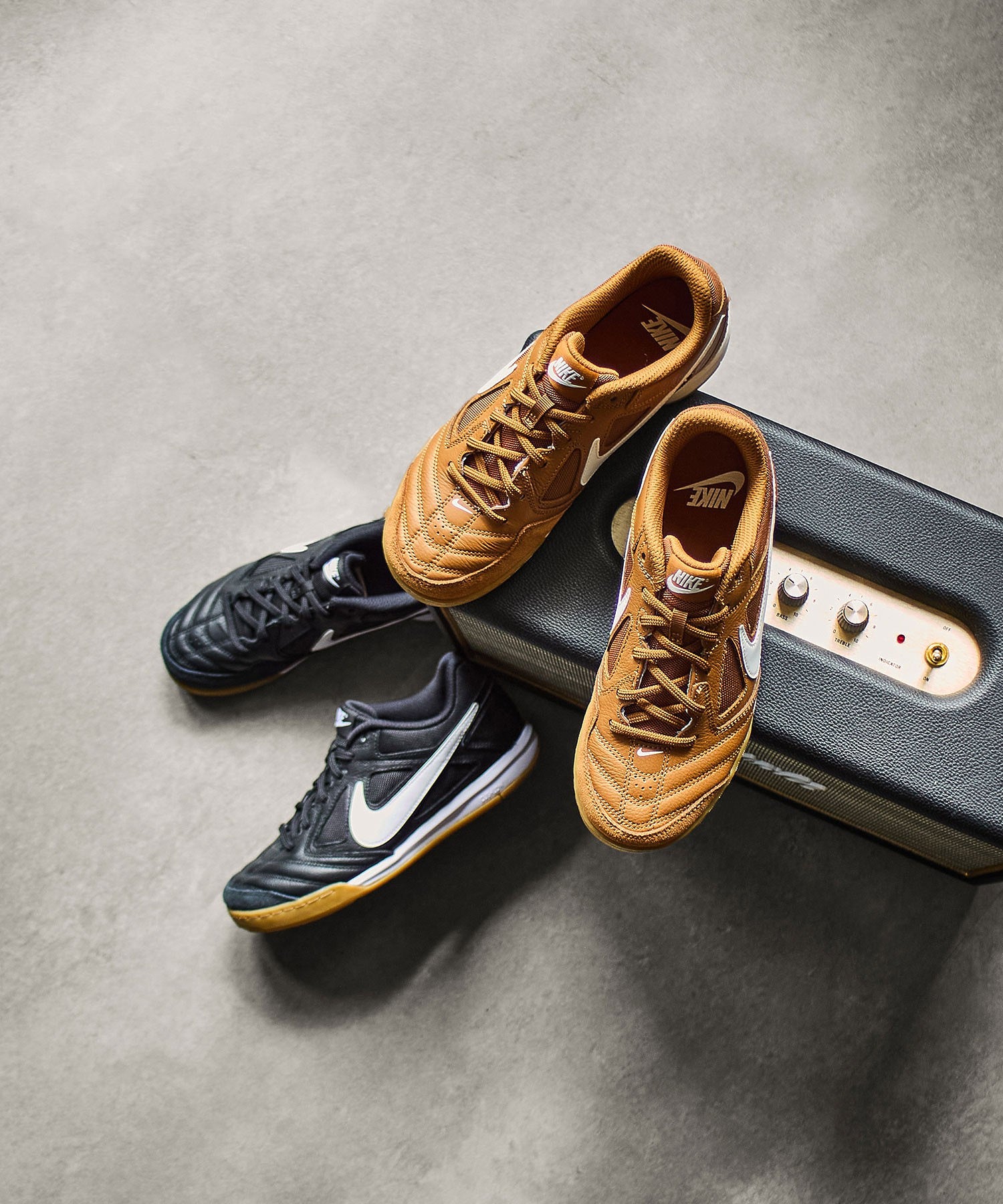 NIKE/GATO