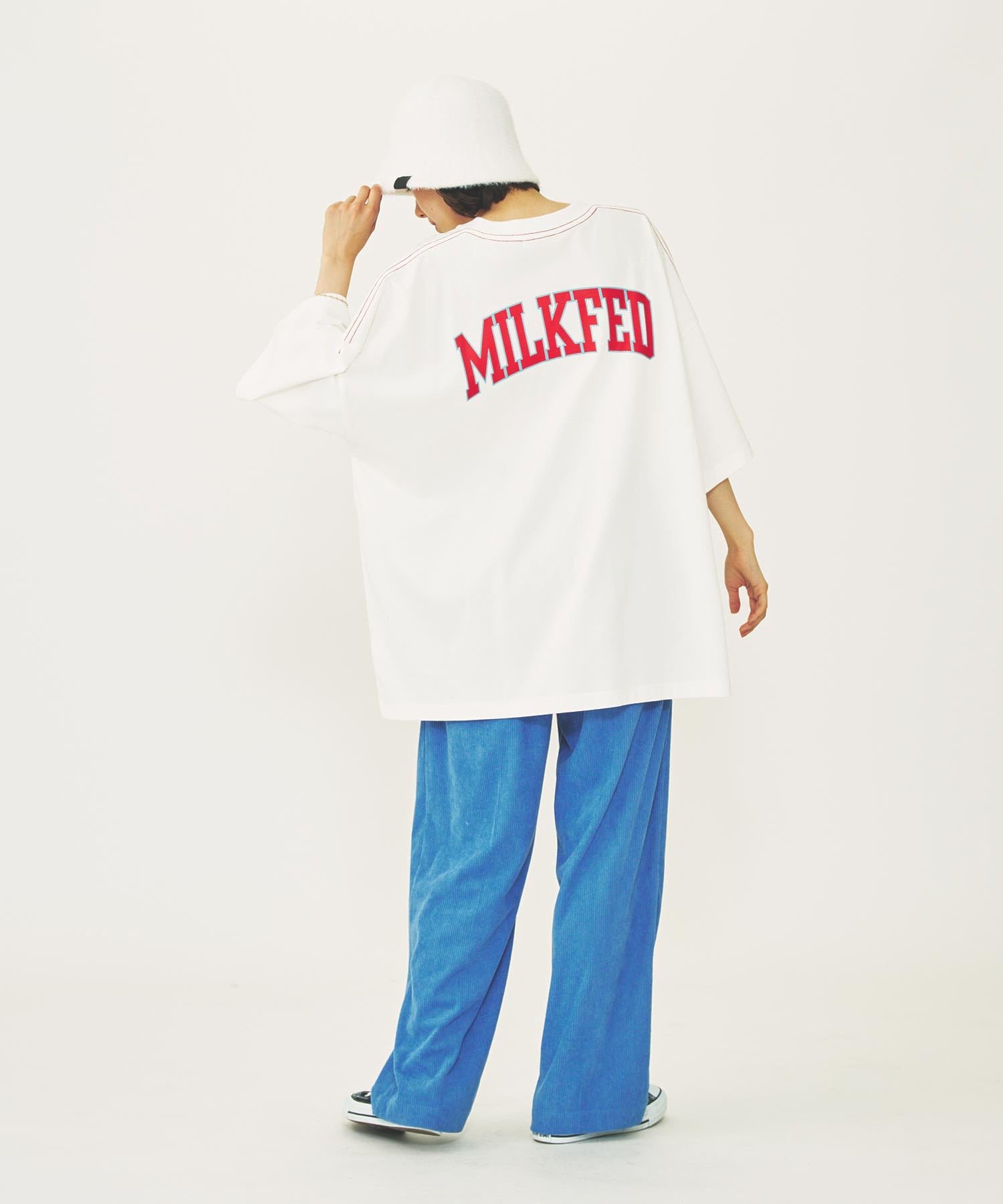 COLLEGE LOGO SUPER BIG S/S TOP