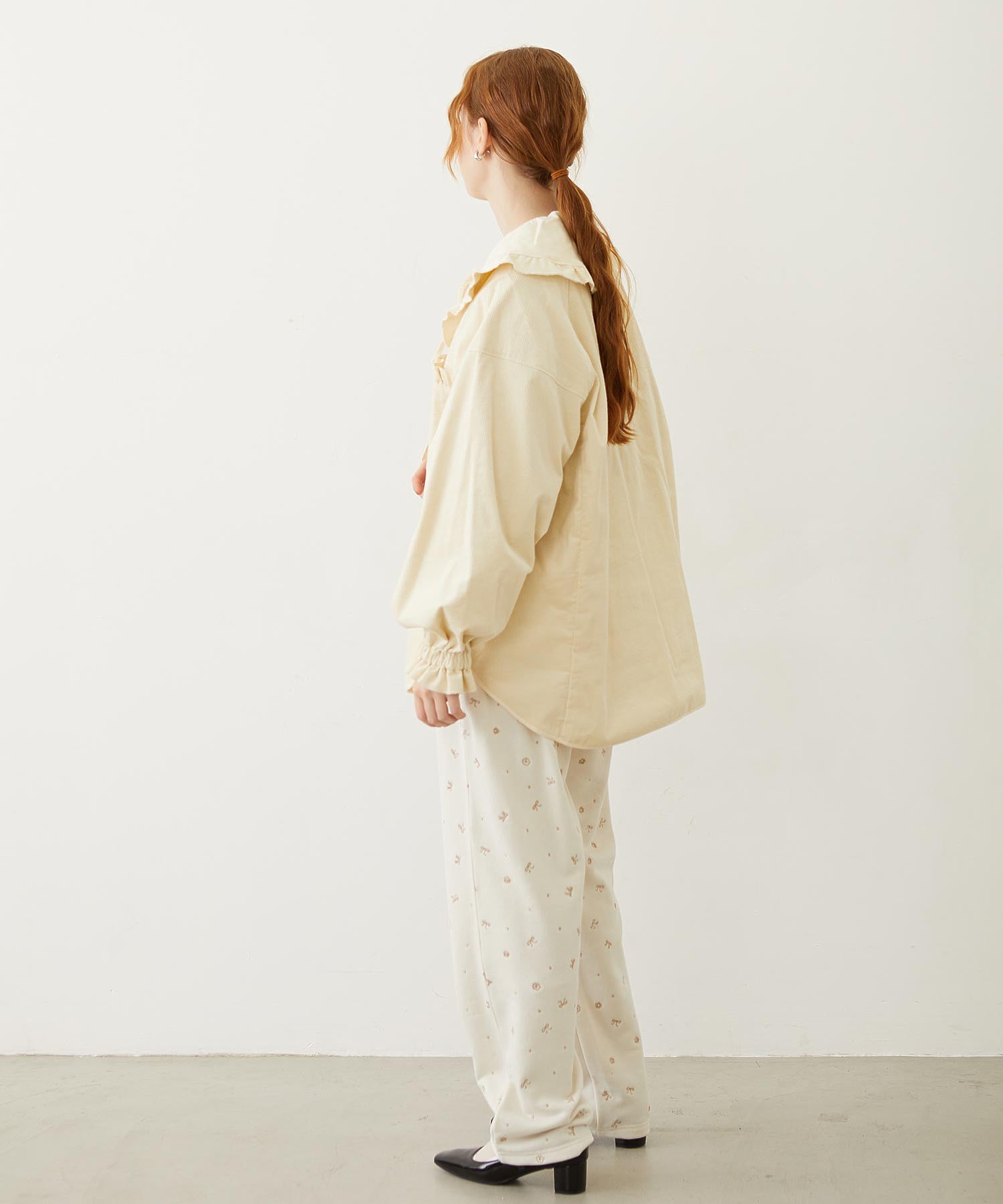 BIG COLLAR CORDUROY SHIRT