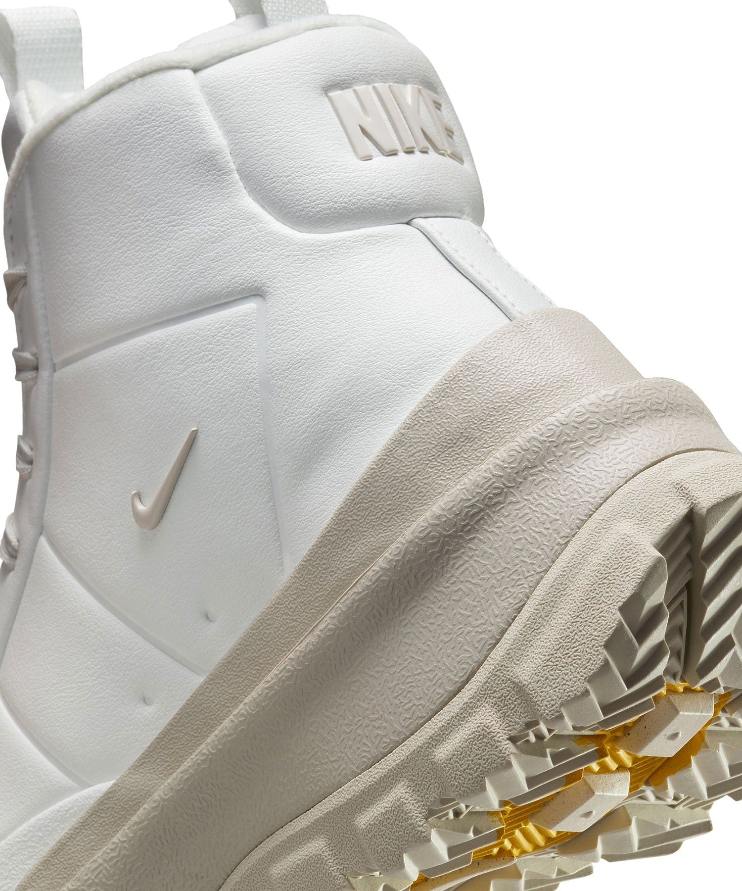 NIKE/BLAZER MID ROAM