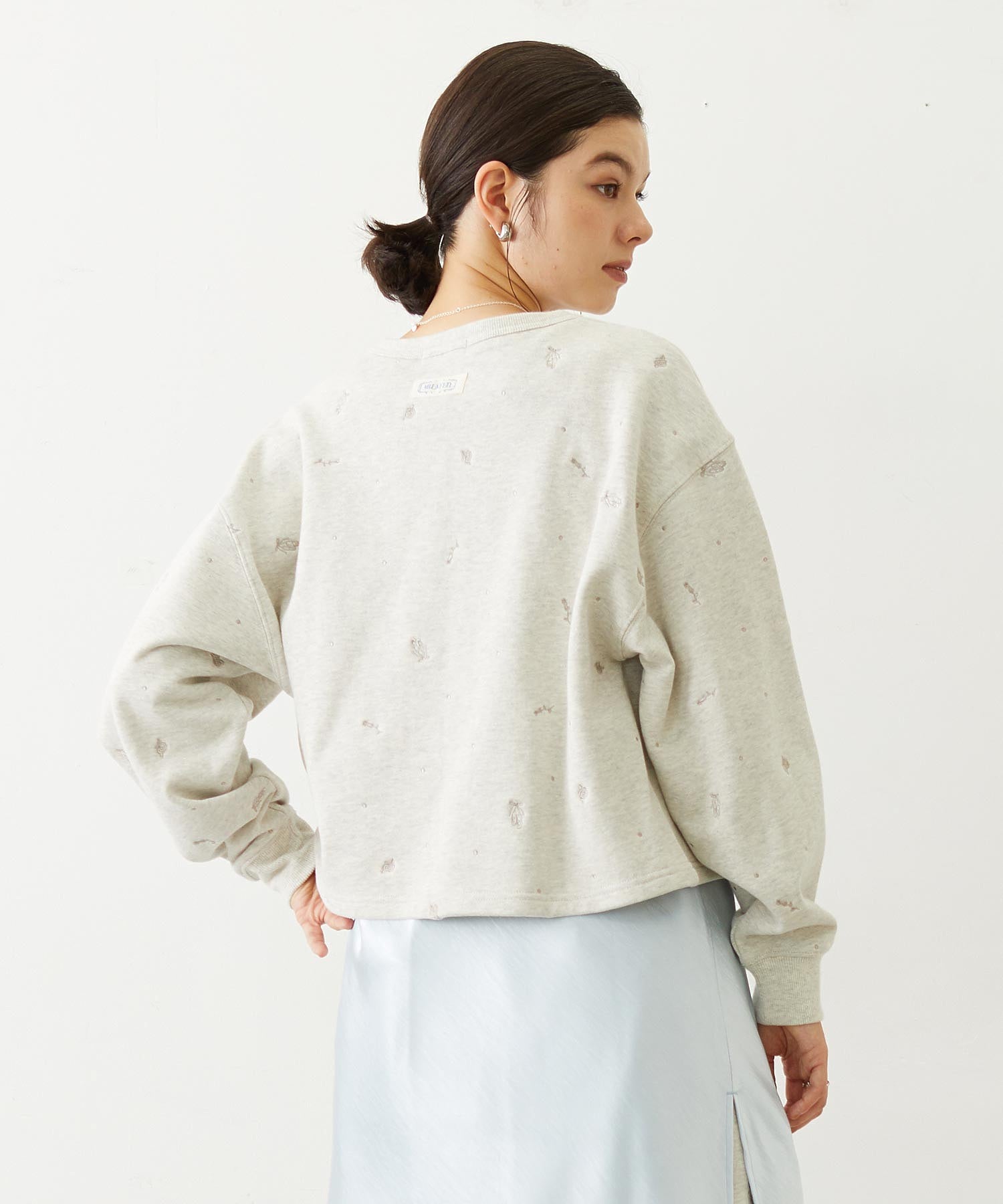 EMBROIDERED ROSE SWEAT JACKET