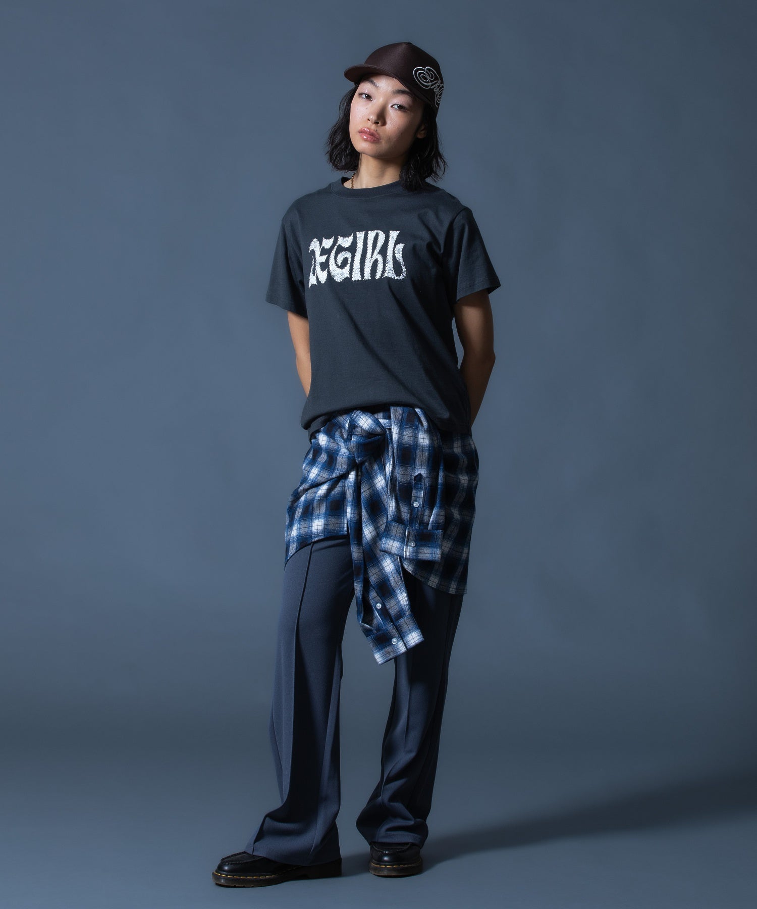 STUDDED LOGO S/S TEE