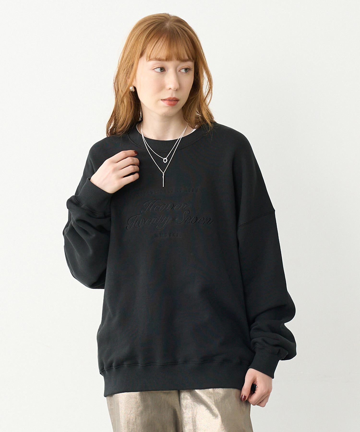 HEAVEN TWENTY SEVEN SWEAT TOP