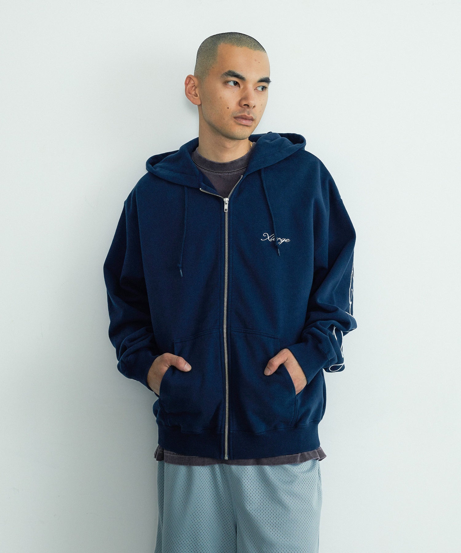 CURSIVE ZIP UP HOODED SWEATSHIRT