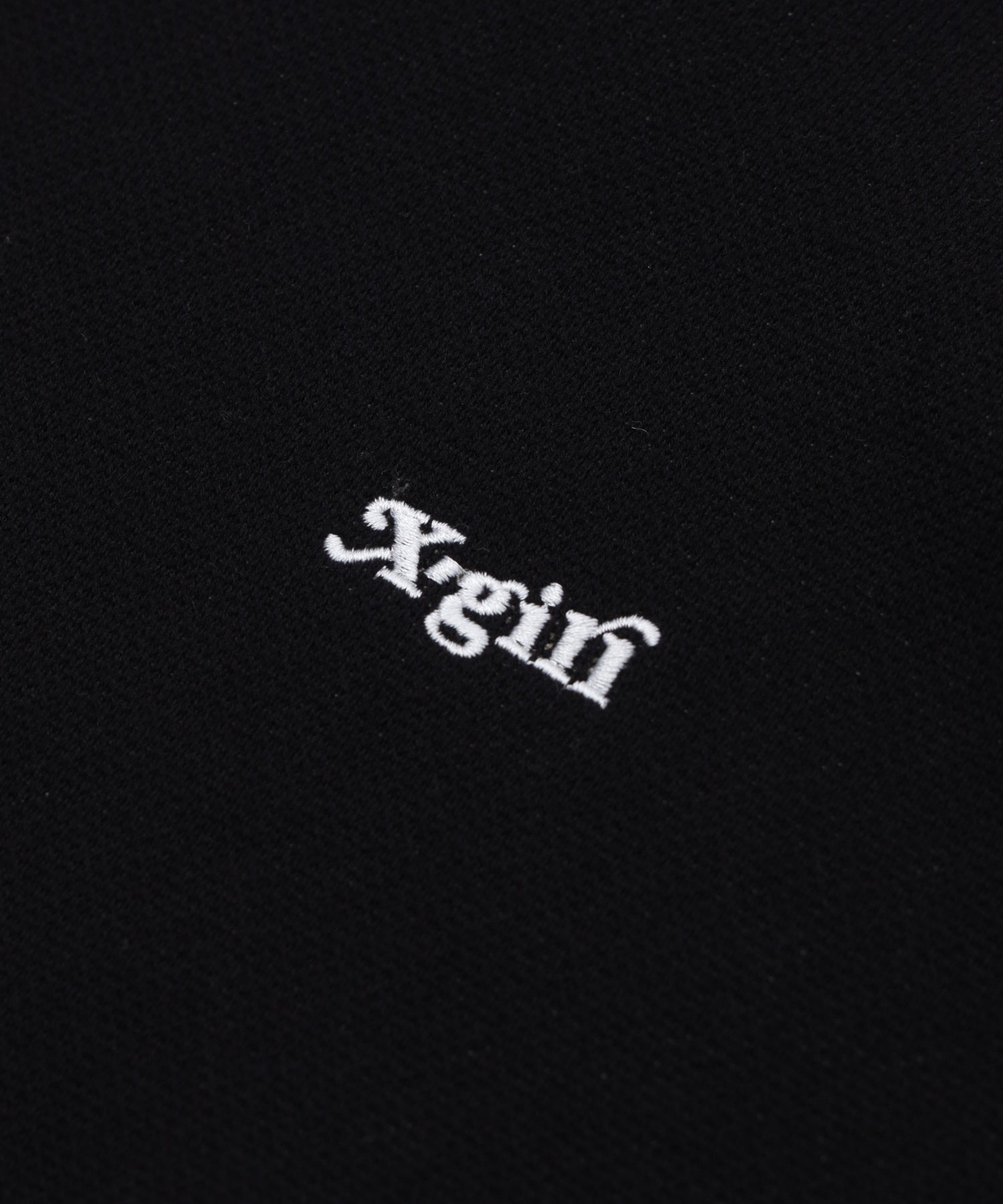 CAMO FACE AND LOGO JACQUARD KNIT TOP