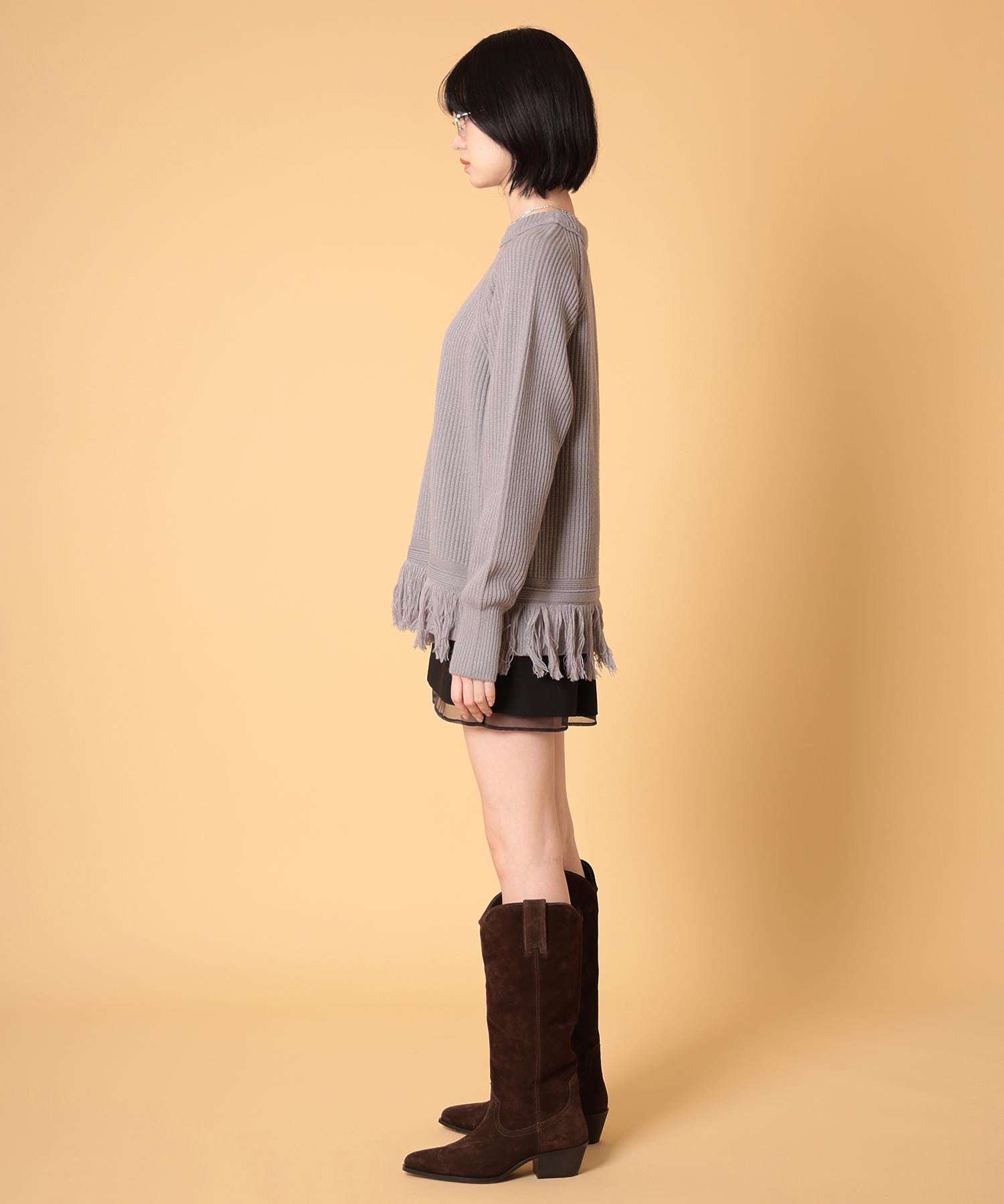 オーバーサイズフリンジニットプルオーバー