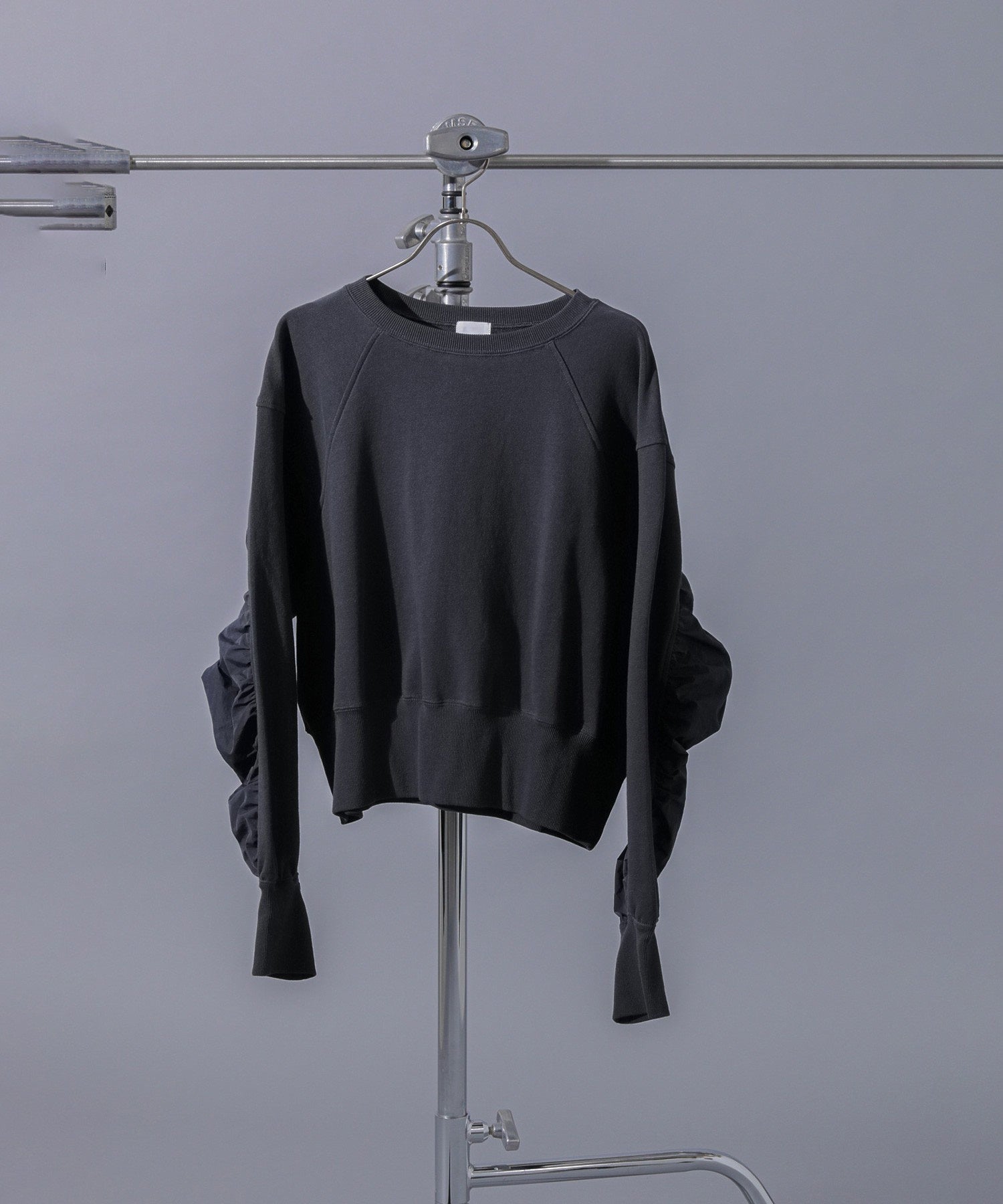 ナイロンドッキングスウェット