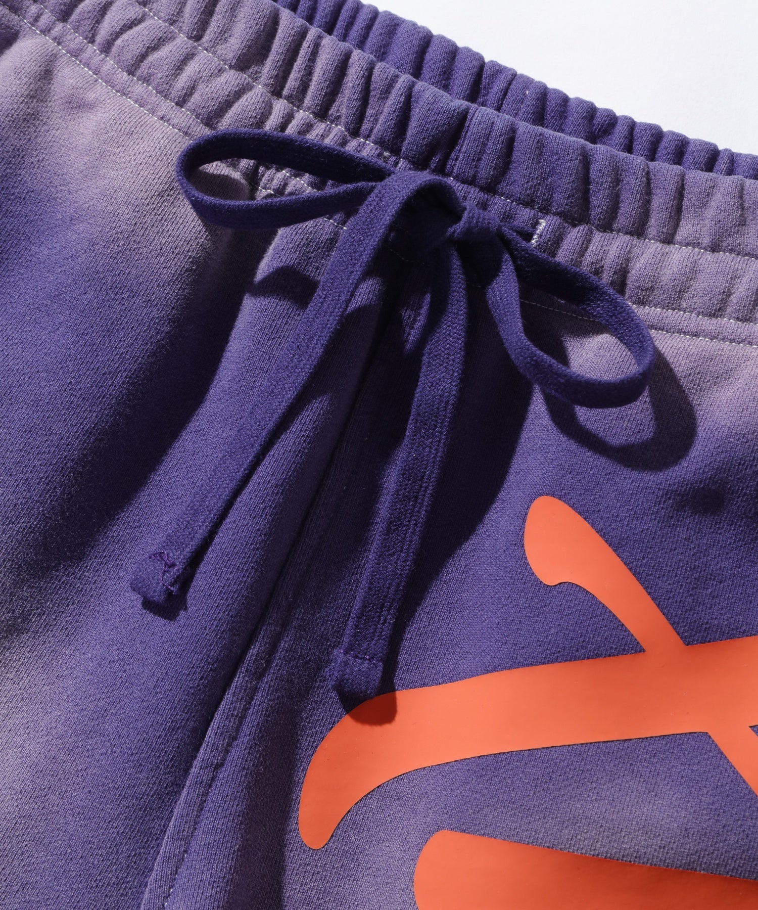 COMMUNITY SPIRIT SWEAT SHORT PANTS