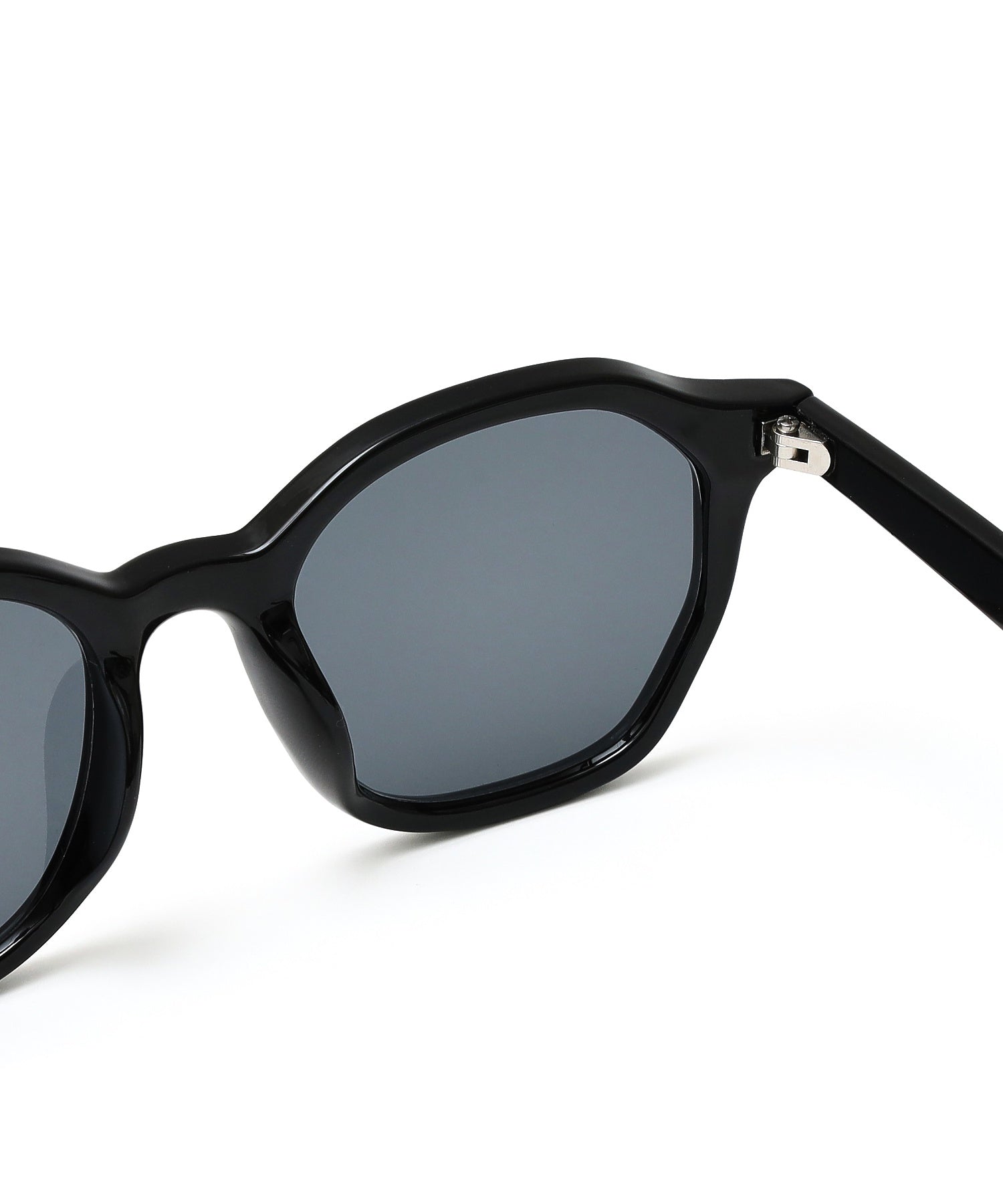 MILKFED. LOGO WELLINGTON SUNGLASSES