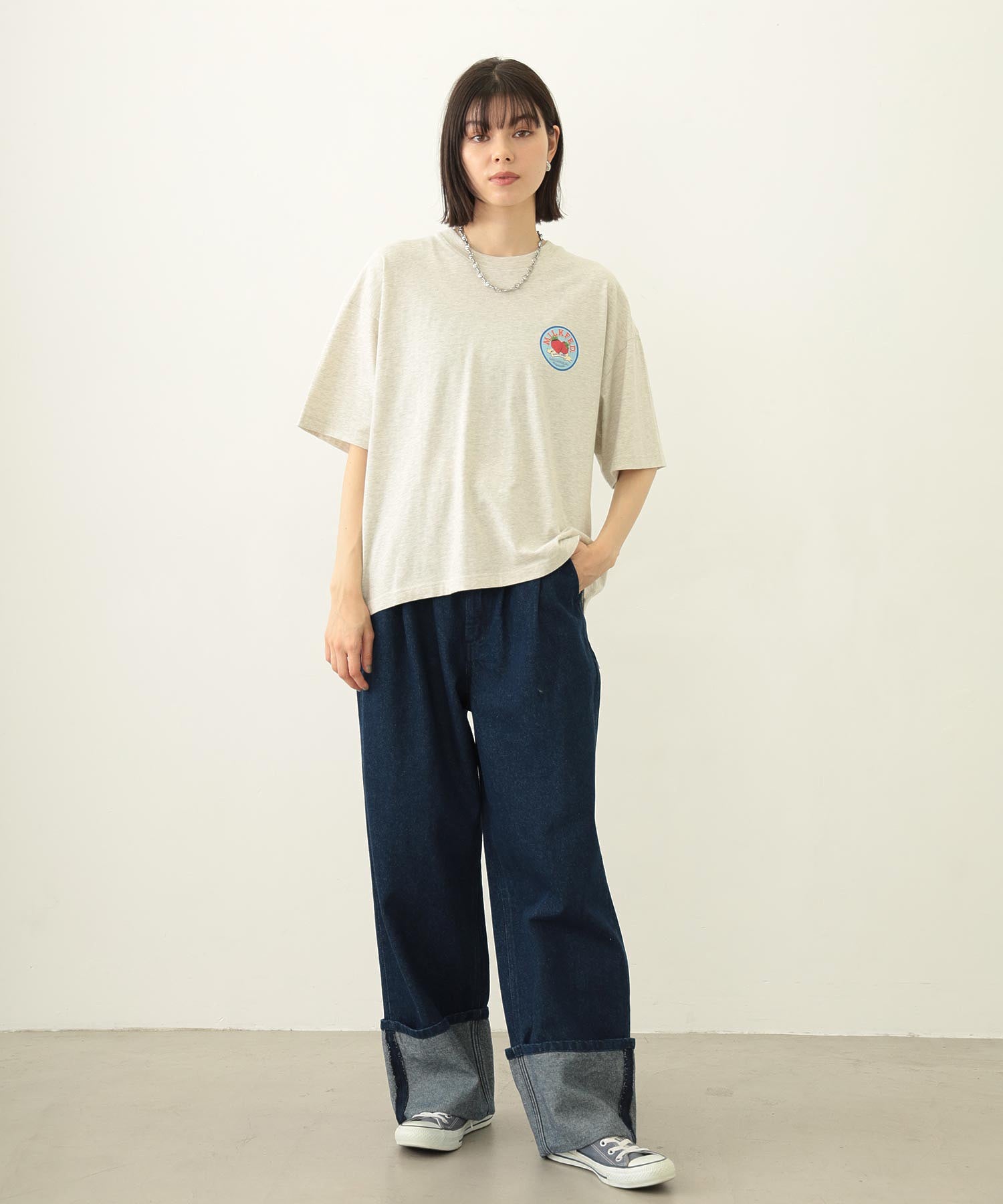 CIRCLE STRAWBERRY LOGO S/S TEE