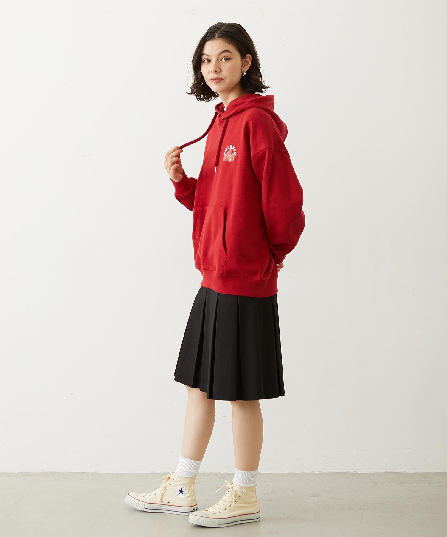 STRAWBERRY CAKE SWEAT HOODIE