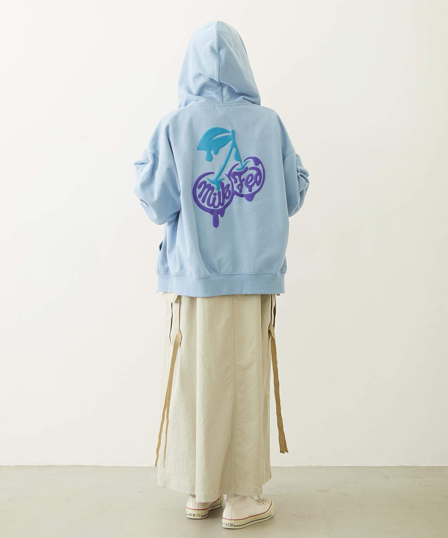 MELTY CHERRY WIDE ZIP UP HOODIE