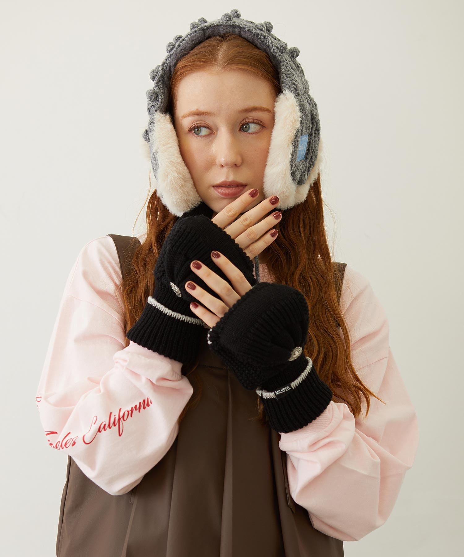 HEART CABLE MITTENS