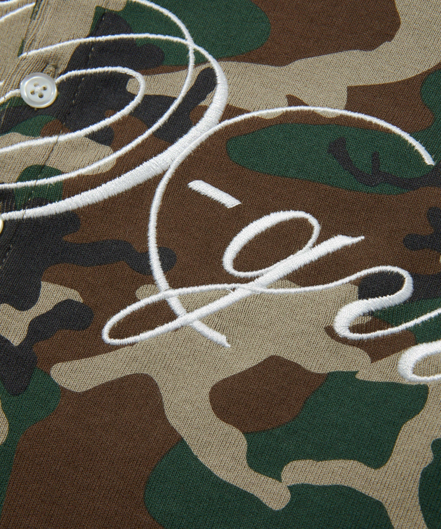 HENLEY NECK SCRIPT LOGO L/S COMPACT TOP