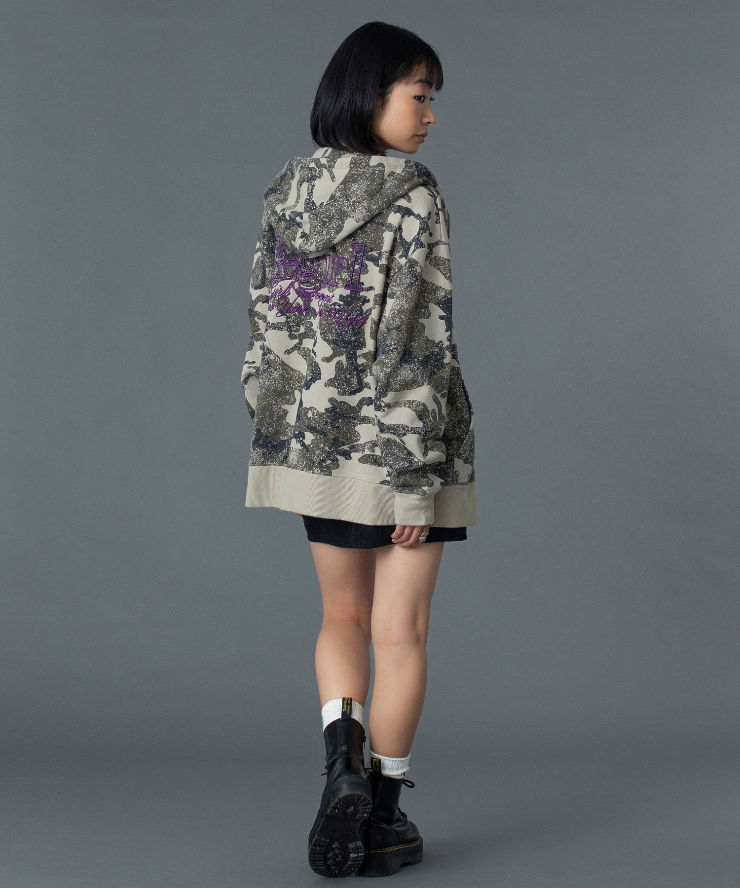 EMBROIDERED LOGO ZIP UP SWEAT HOODIE