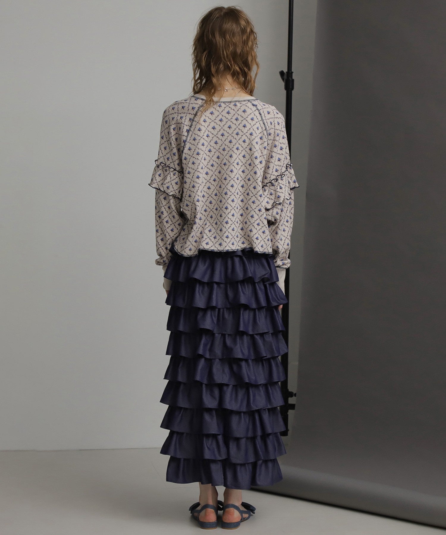 aiko着用 mag.by c フラワーサーマルトップス mag.by c/フラワーサーマルトップス – calif（カリフ）公式サイト