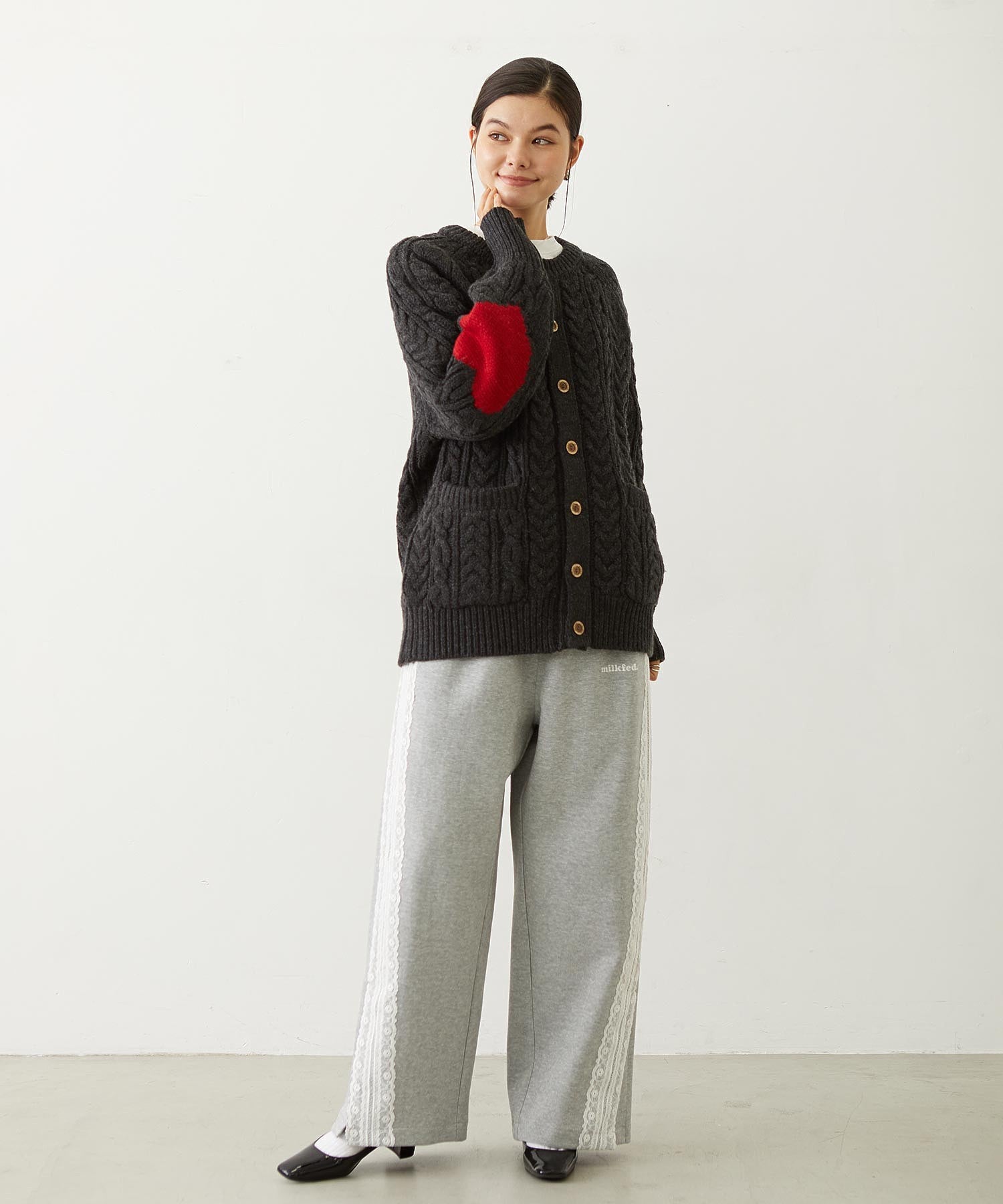 HEART ELBOW CABLE KNIT CARDIGAN