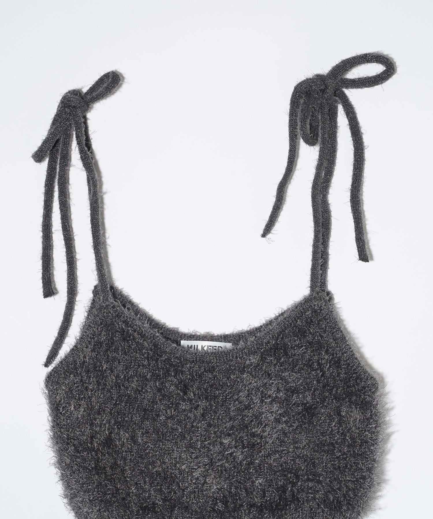 SHAGGY NECK RIBBON CAMISOLE