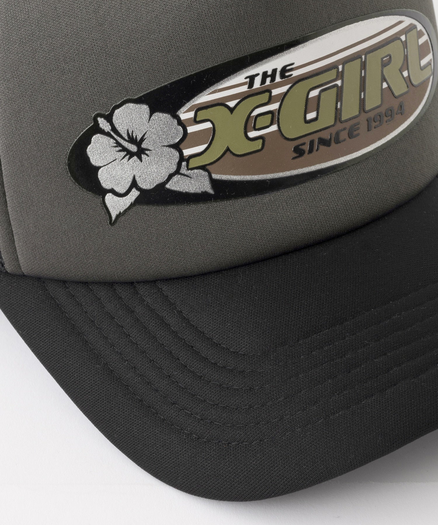 HIBISCUS OVAL LOGO TRUCKER CAP