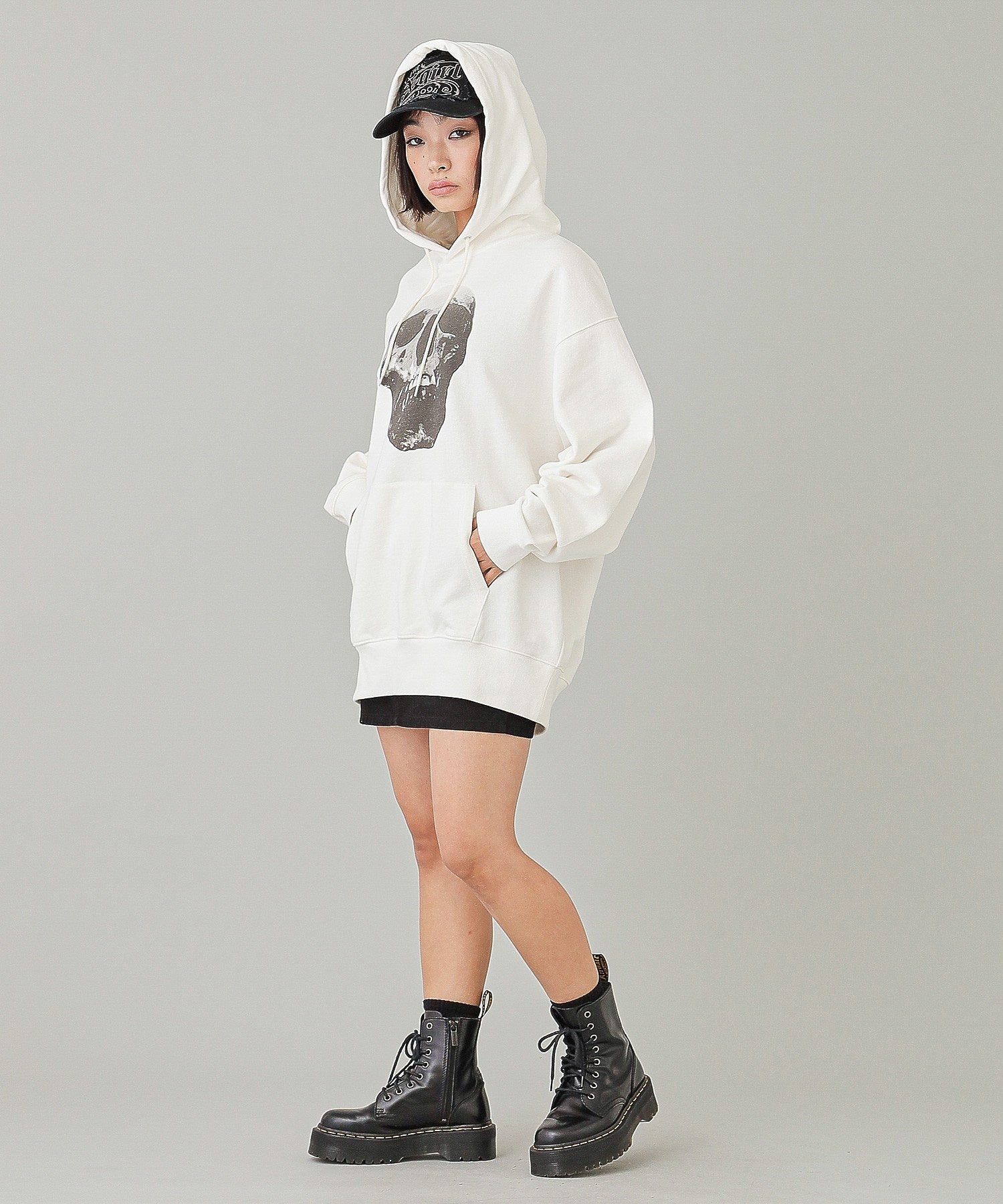 X-girl x HYSTERIC GLAMOUR SCULL AND BERRY HOODIE