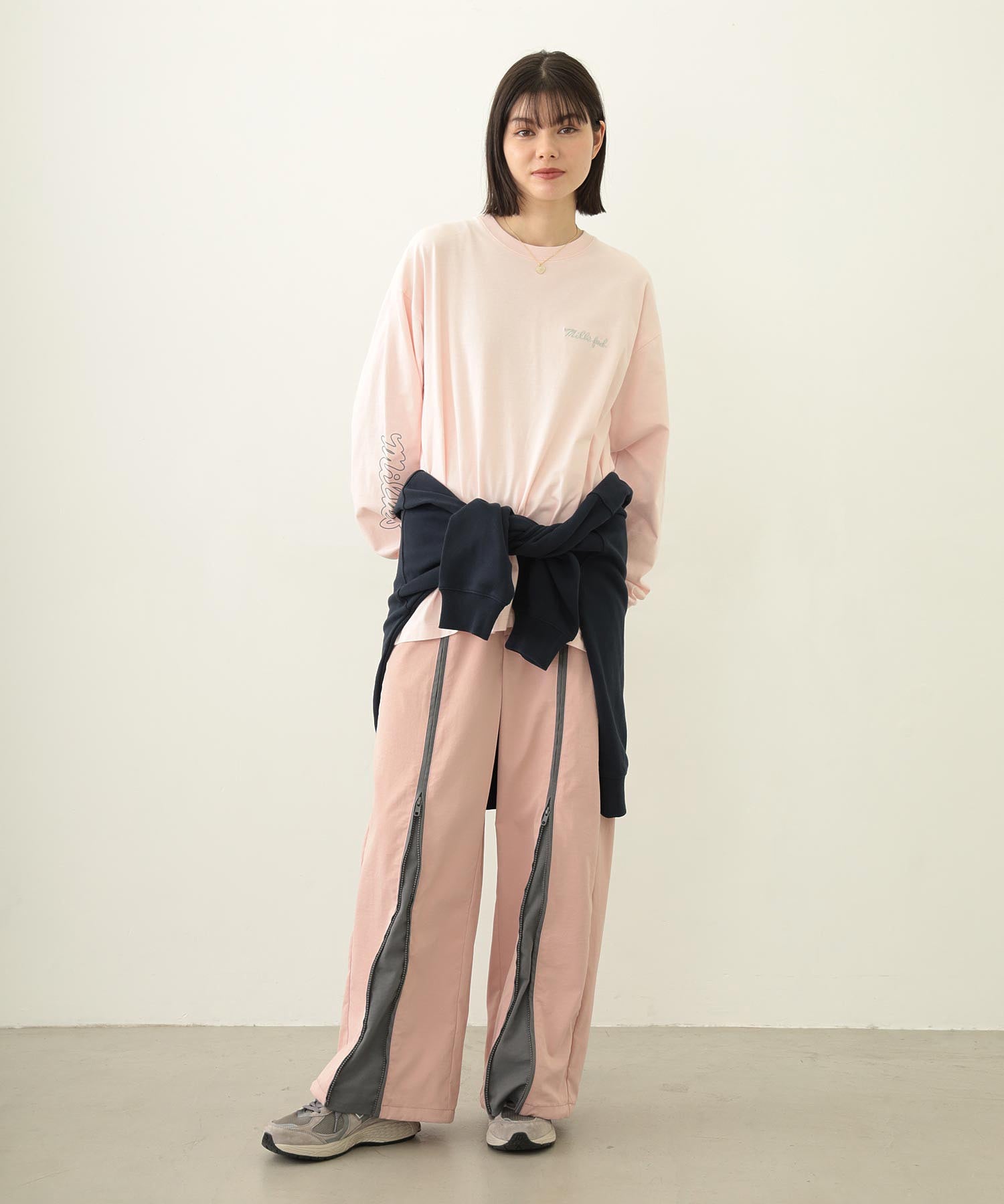 ICING LOGO WIDE L/S TEE