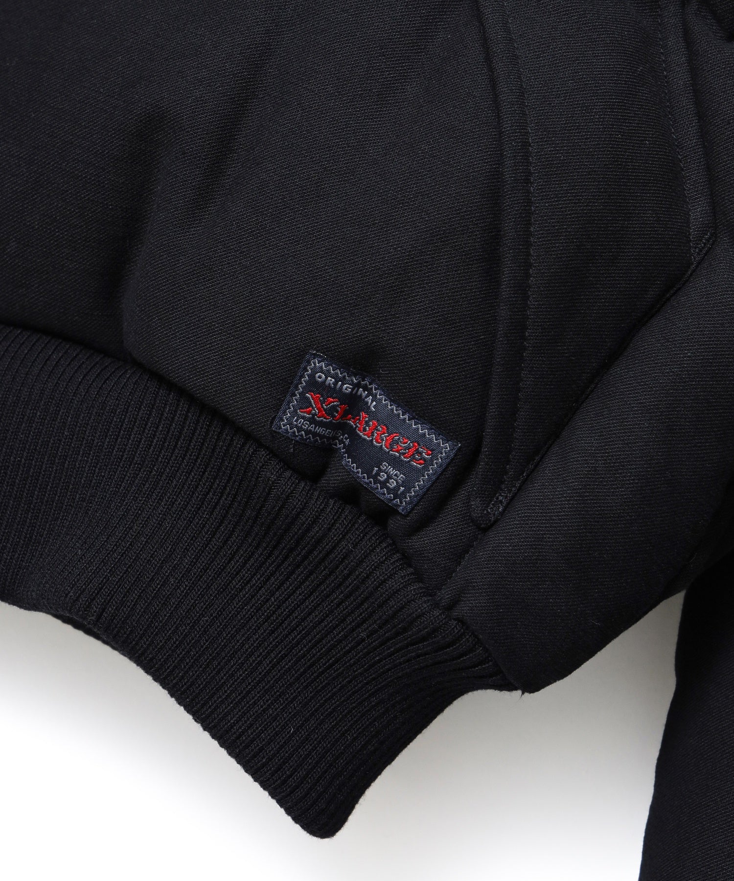 HOODED PUFFER JACKET
