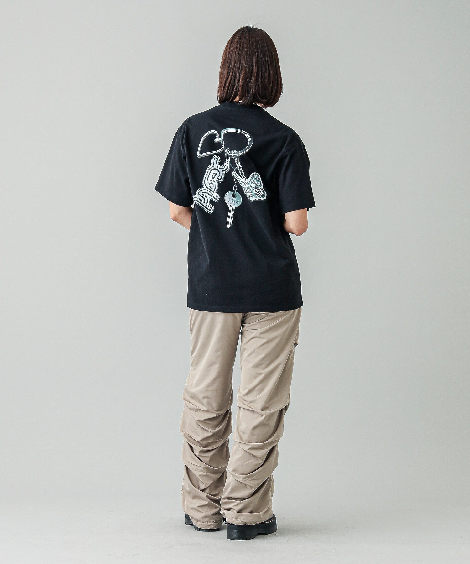 X-girl MOTIF KEYCHARM S/S TEE