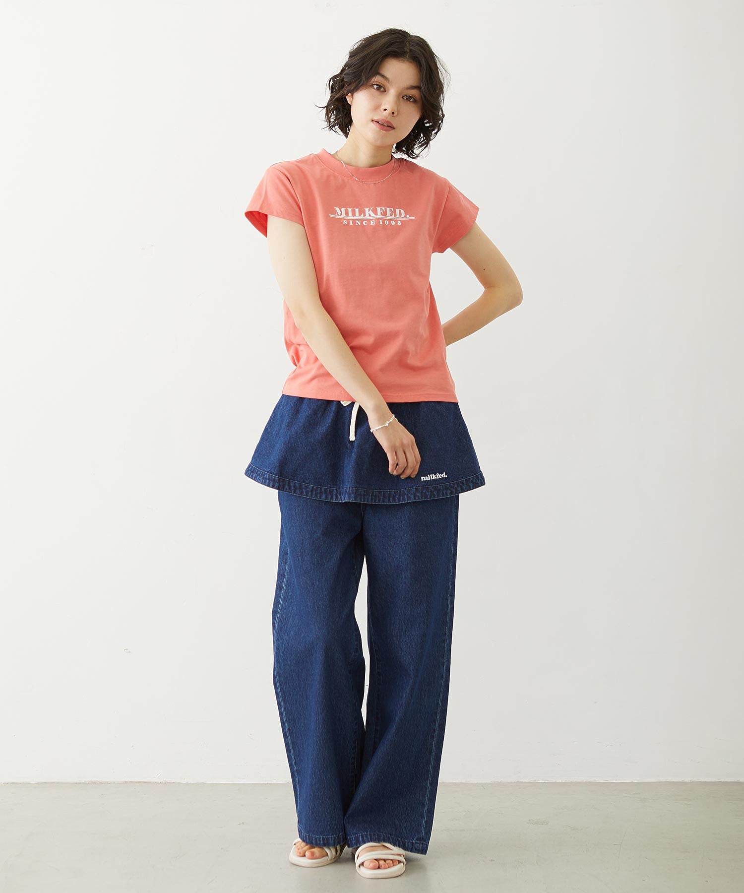 LINE LOGO FRENCH SLEEVE TOP