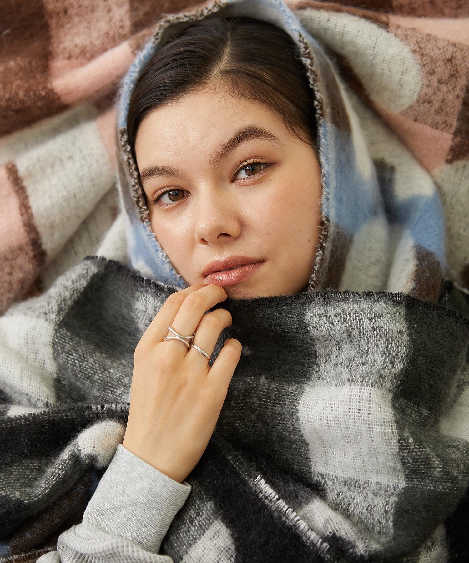 GINGHAM CHECK LOGO STOLE