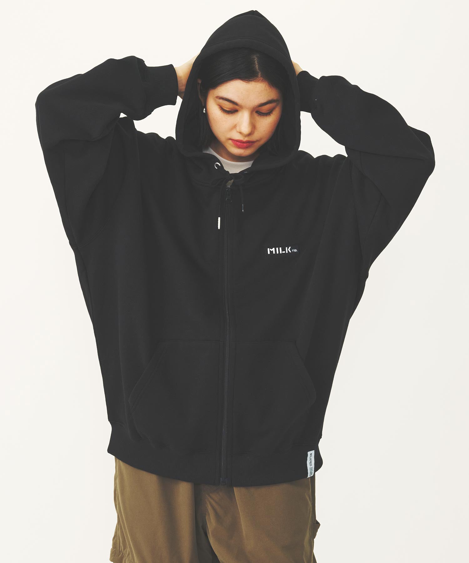 BAR LOGO ZIP UP HOODIE