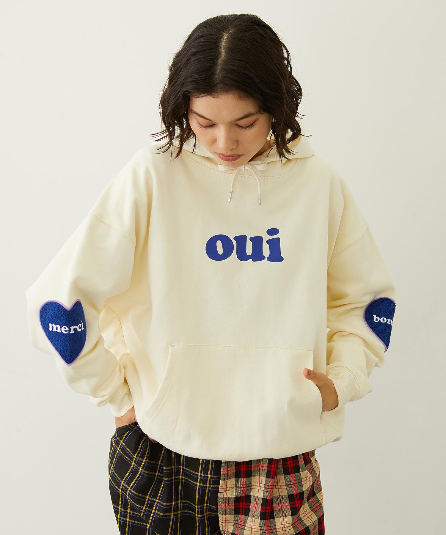 HEART ELBOW PATCH SWEAT HOODIE