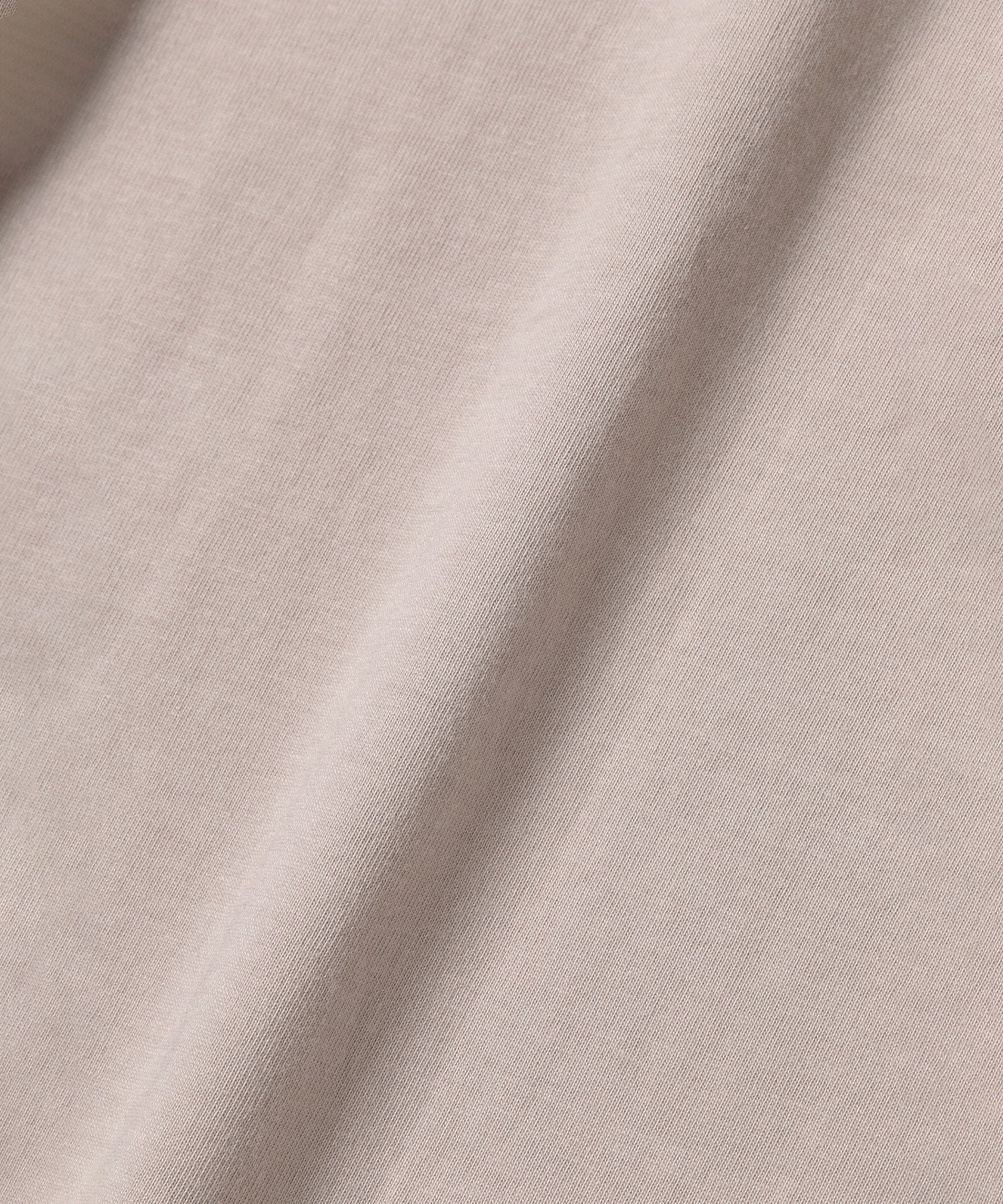 フロントホックラグランTシャツ